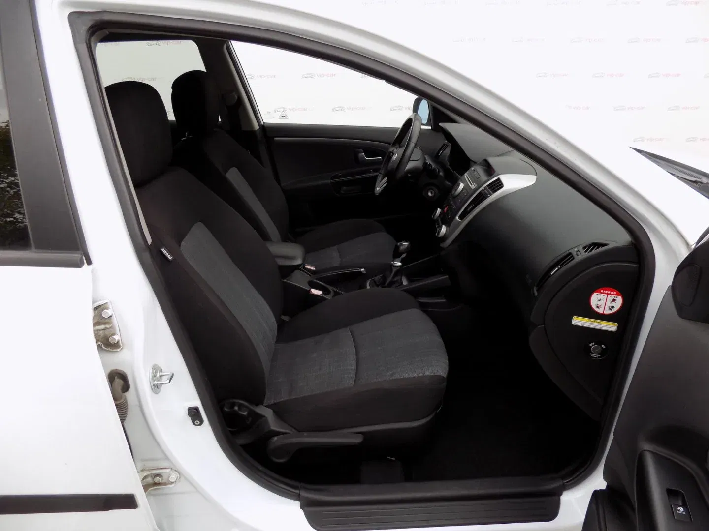 Kia Cee´d - Náhled 15