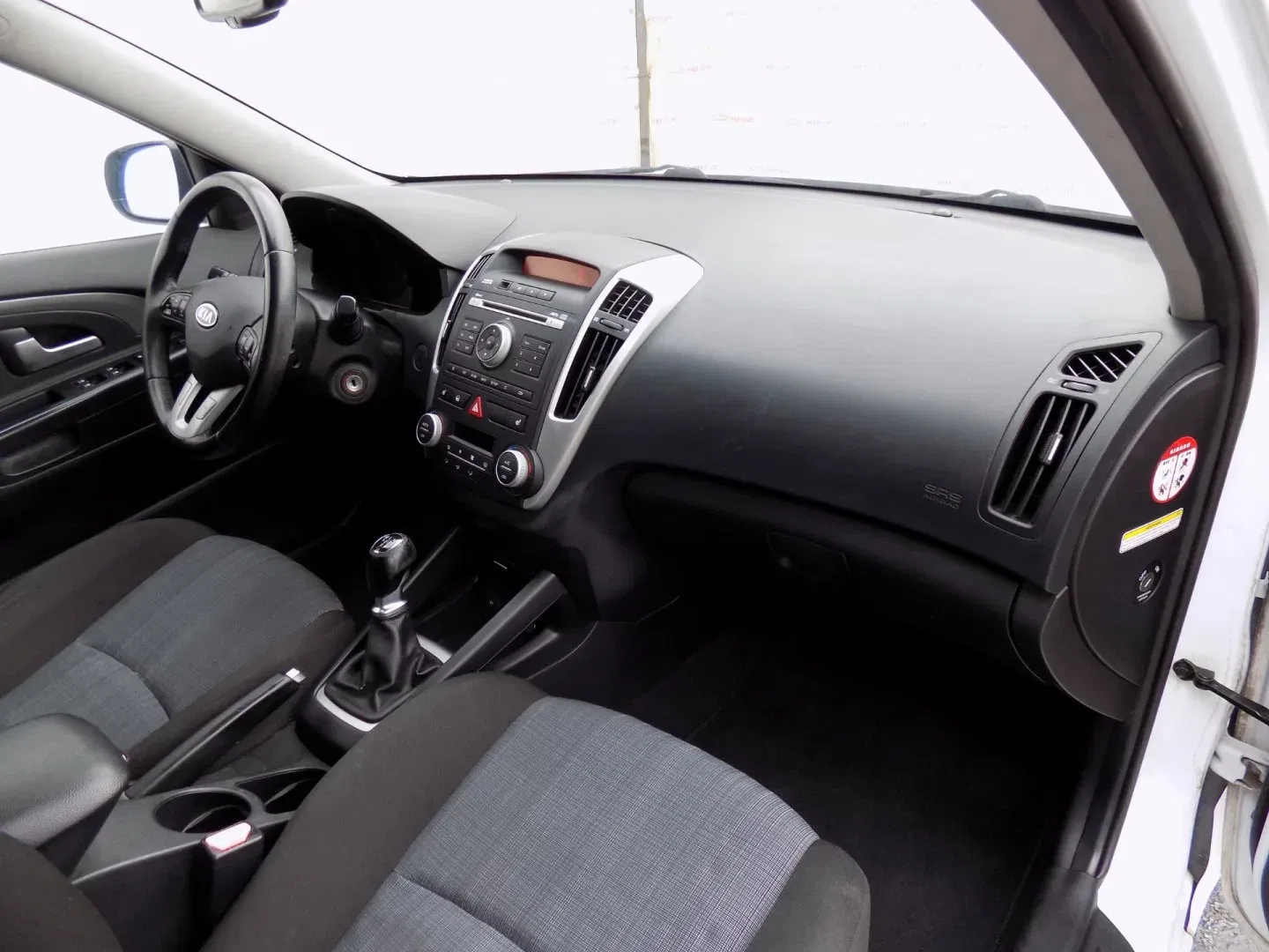 Kia Cee´d - Náhled 16