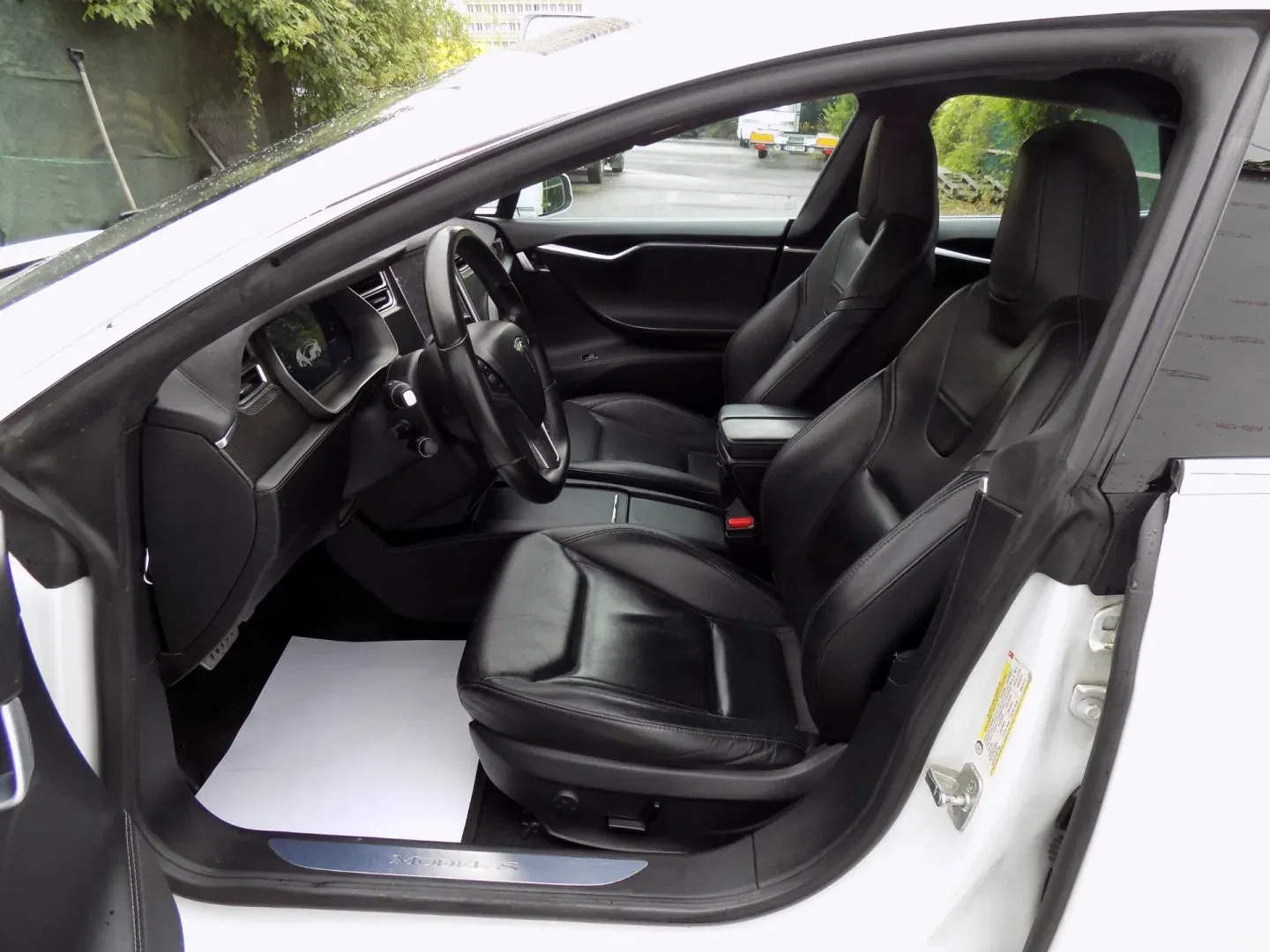 Tesla Model S - Náhled 12