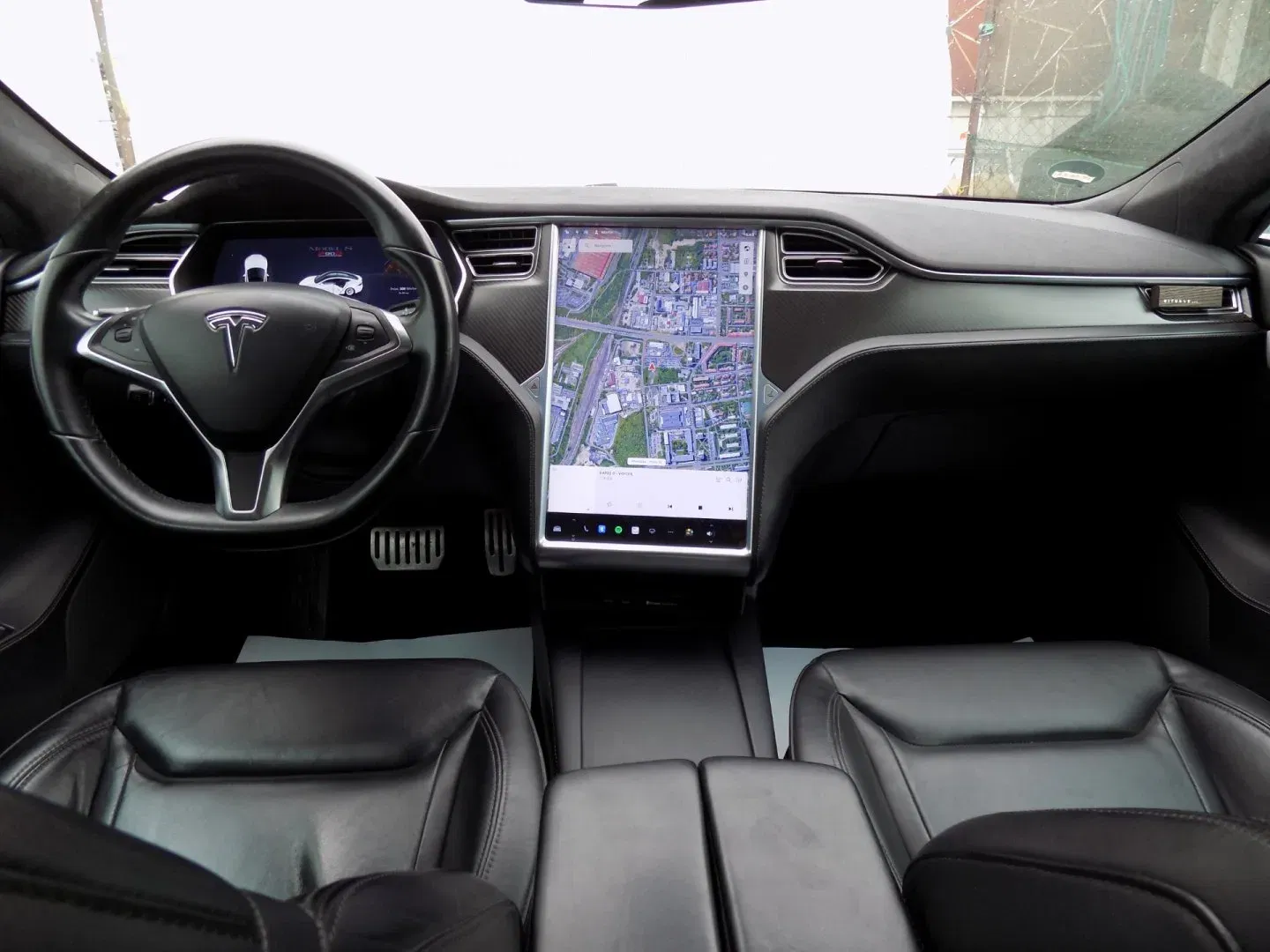 Tesla Model S - Náhled 22