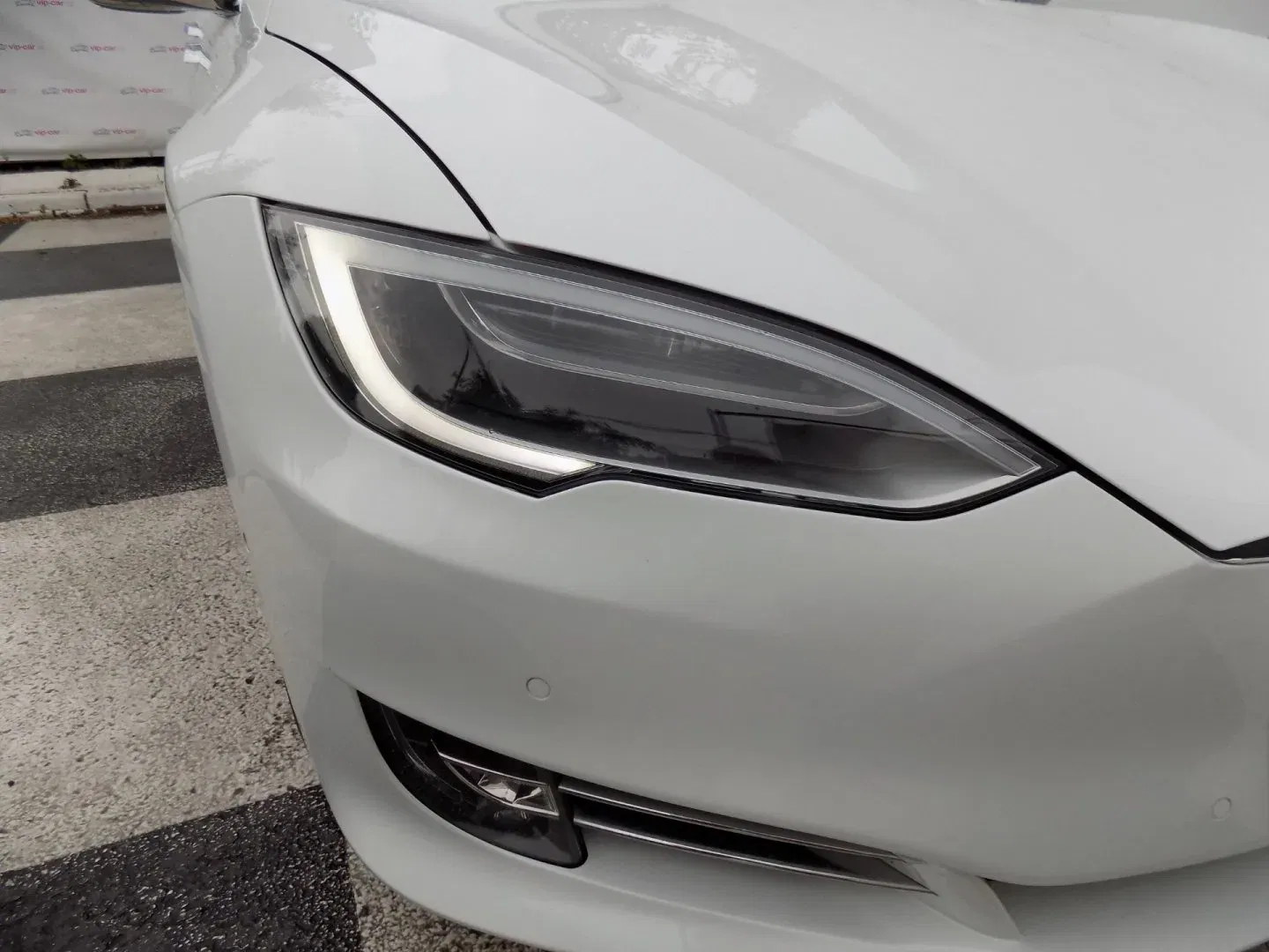 Tesla Model S - Náhled 42