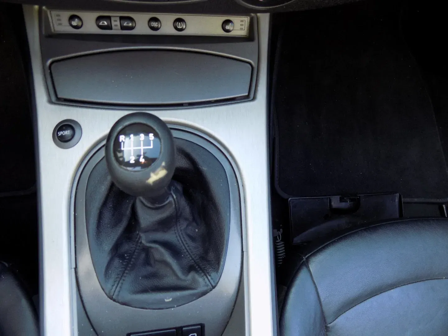 BMW Z4 - Náhled 29