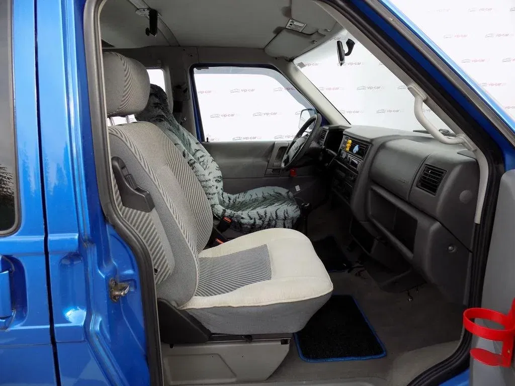 Volkswagen Multivan - Náhled 15