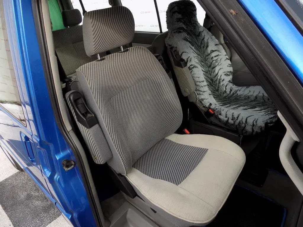 Volkswagen Multivan - Náhled 17