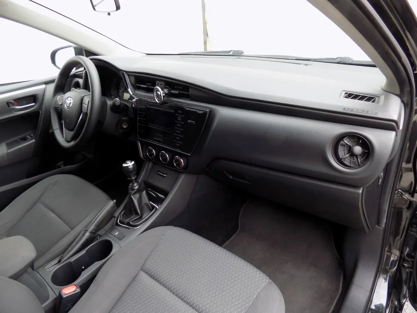 Toyota Corolla - Náhled 15