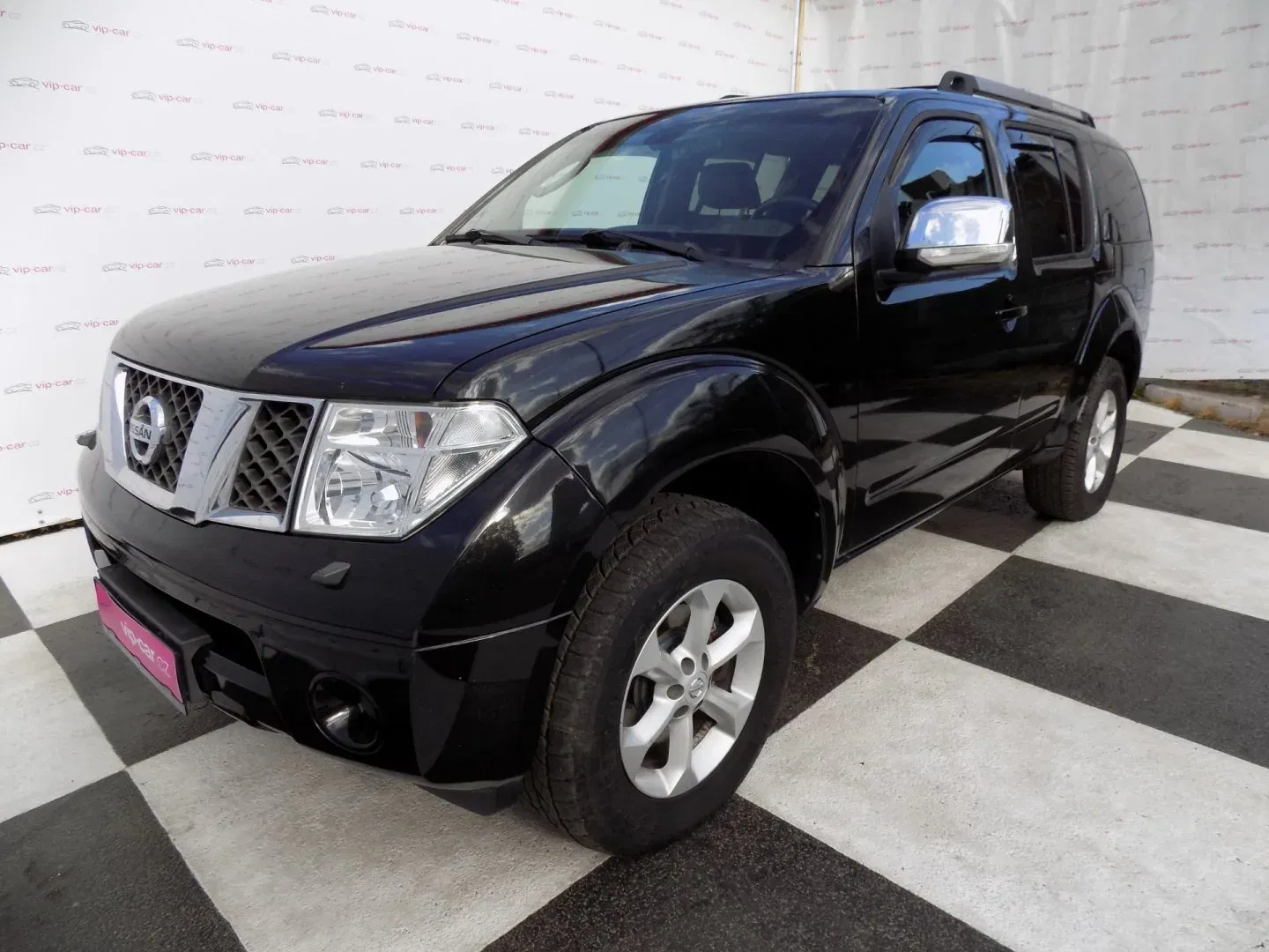 Nissan Pathfinder - Obrázek 1