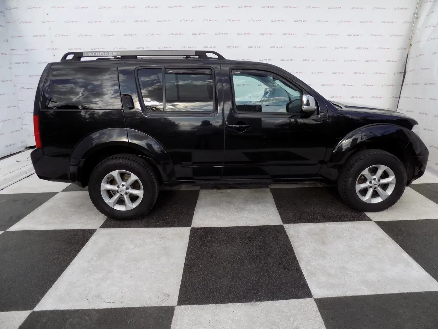 Nissan Pathfinder - Náhled 5