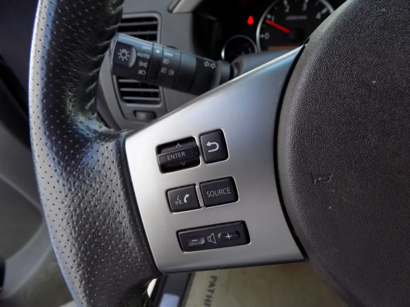 Nissan Pathfinder - Náhled 22