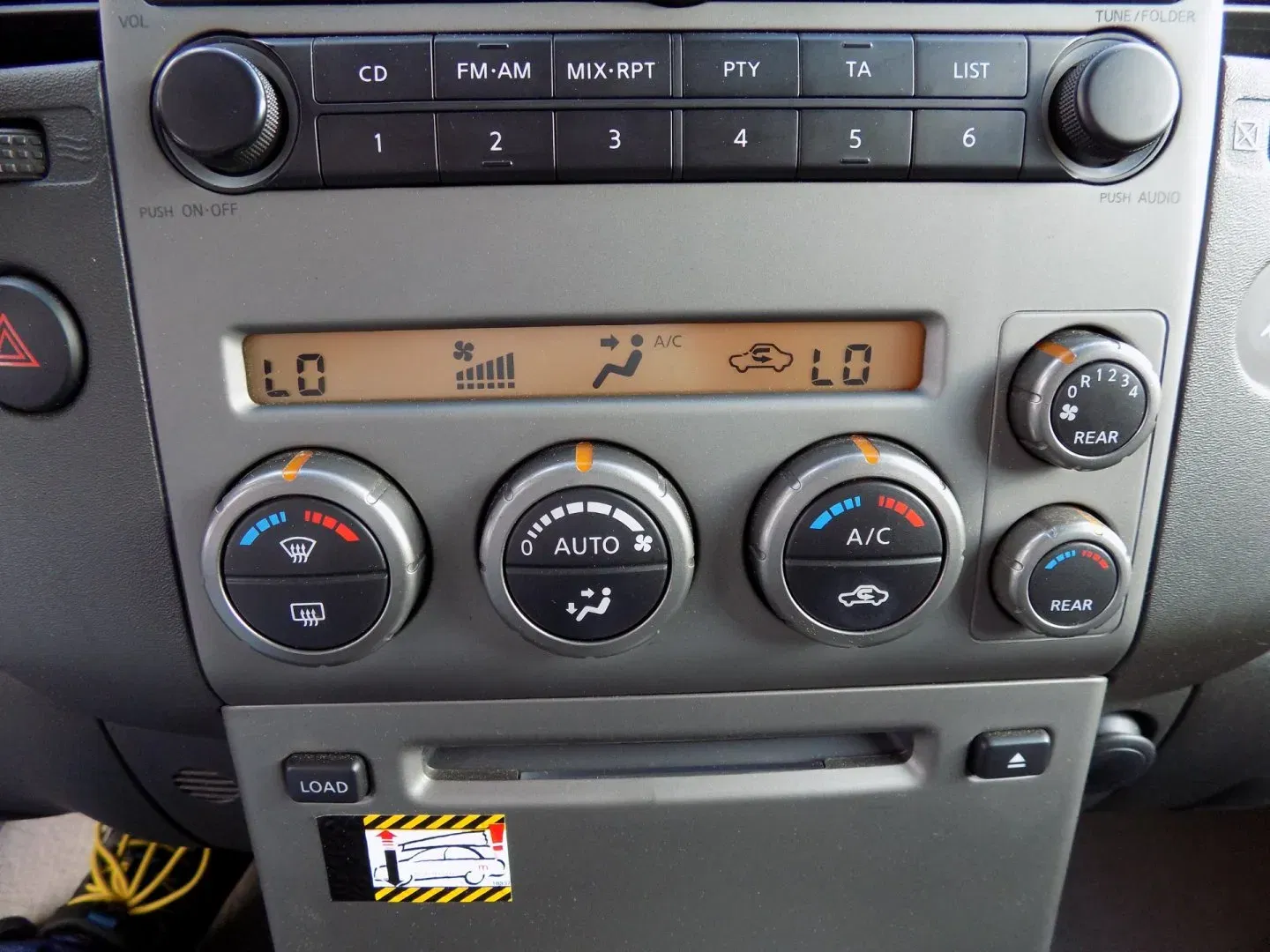 Nissan Pathfinder - Náhled 26