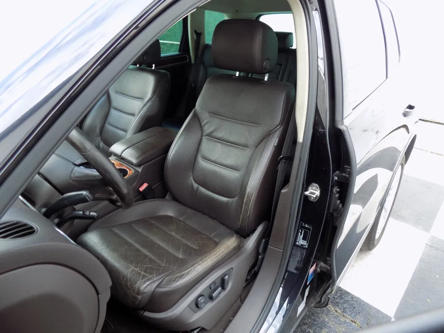 Volkswagen Touareg - Náhled 15