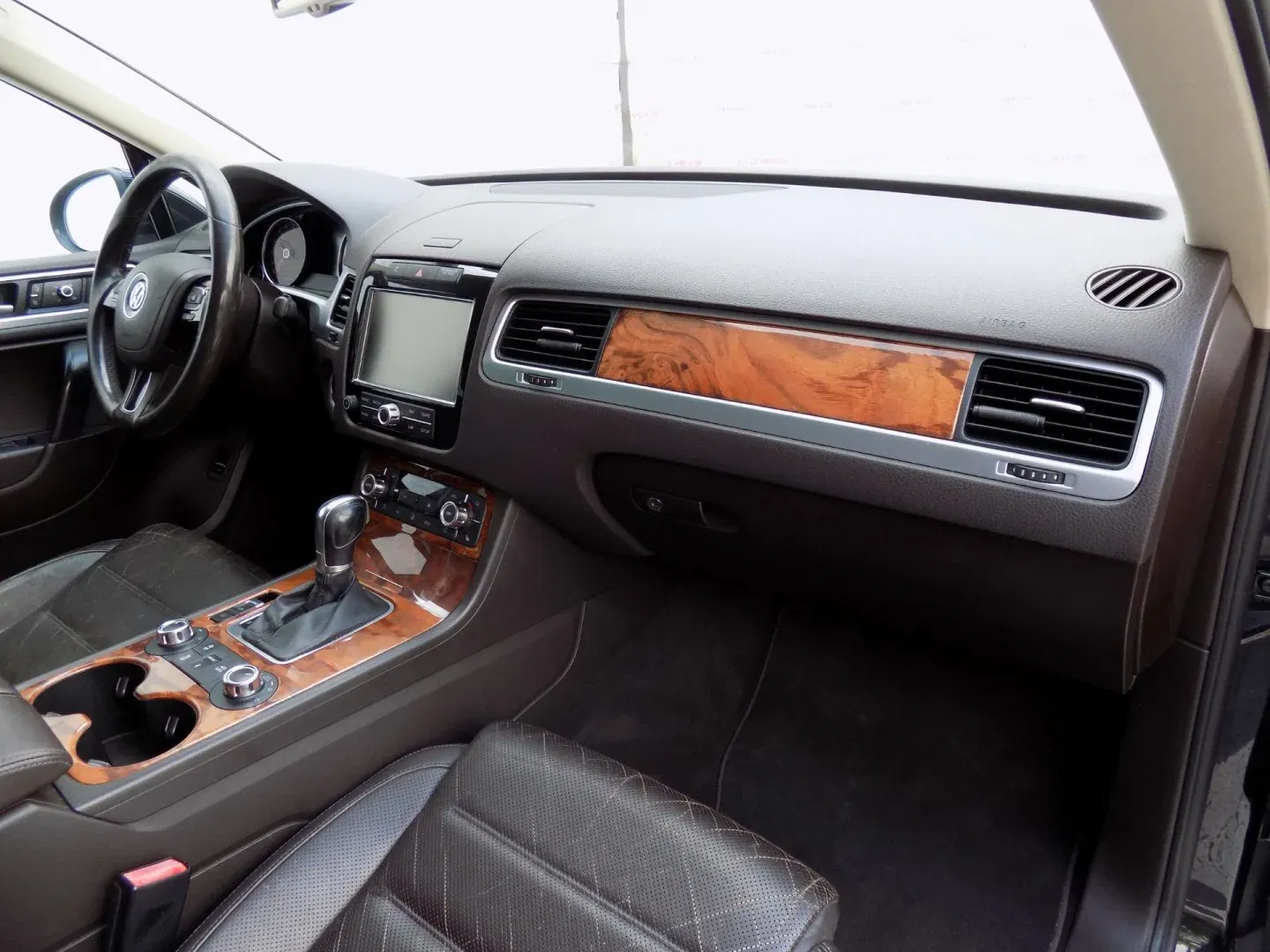 Volkswagen Touareg - Náhled 17
