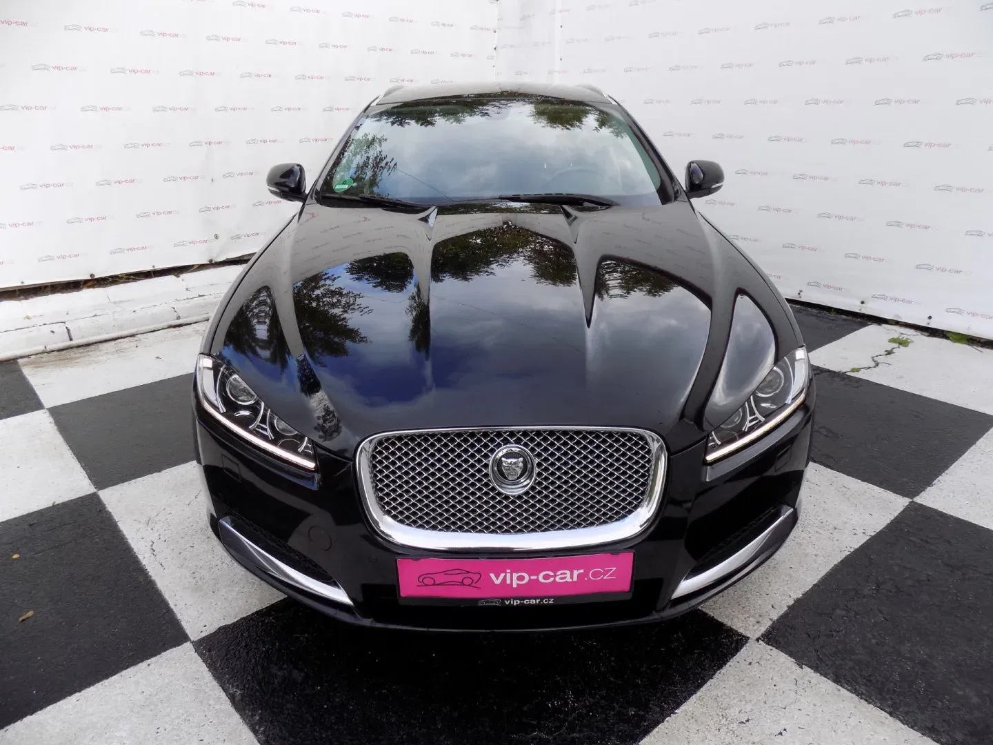 Jaguar XF - Náhled 4