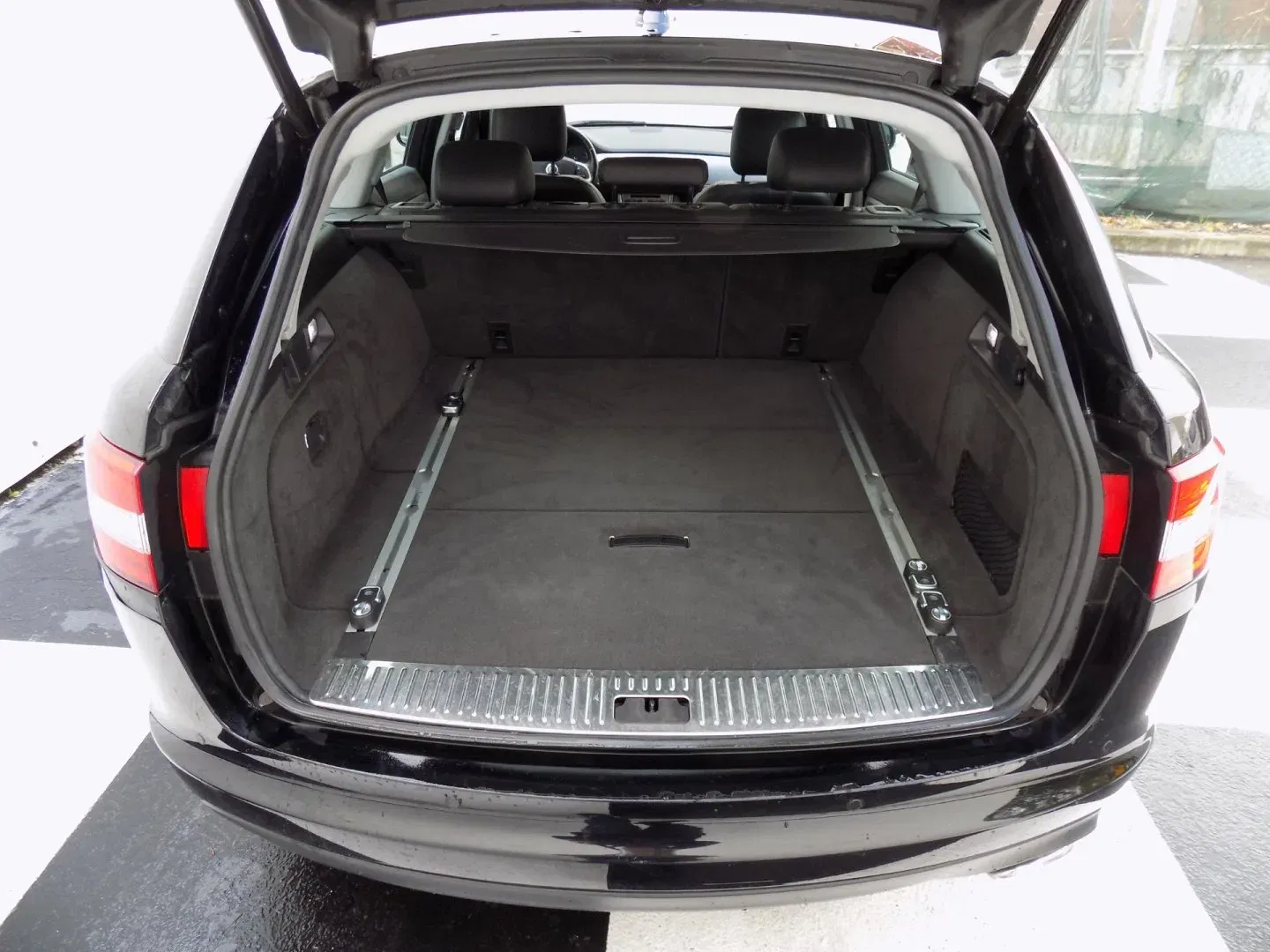 Jaguar XF - Náhled 8