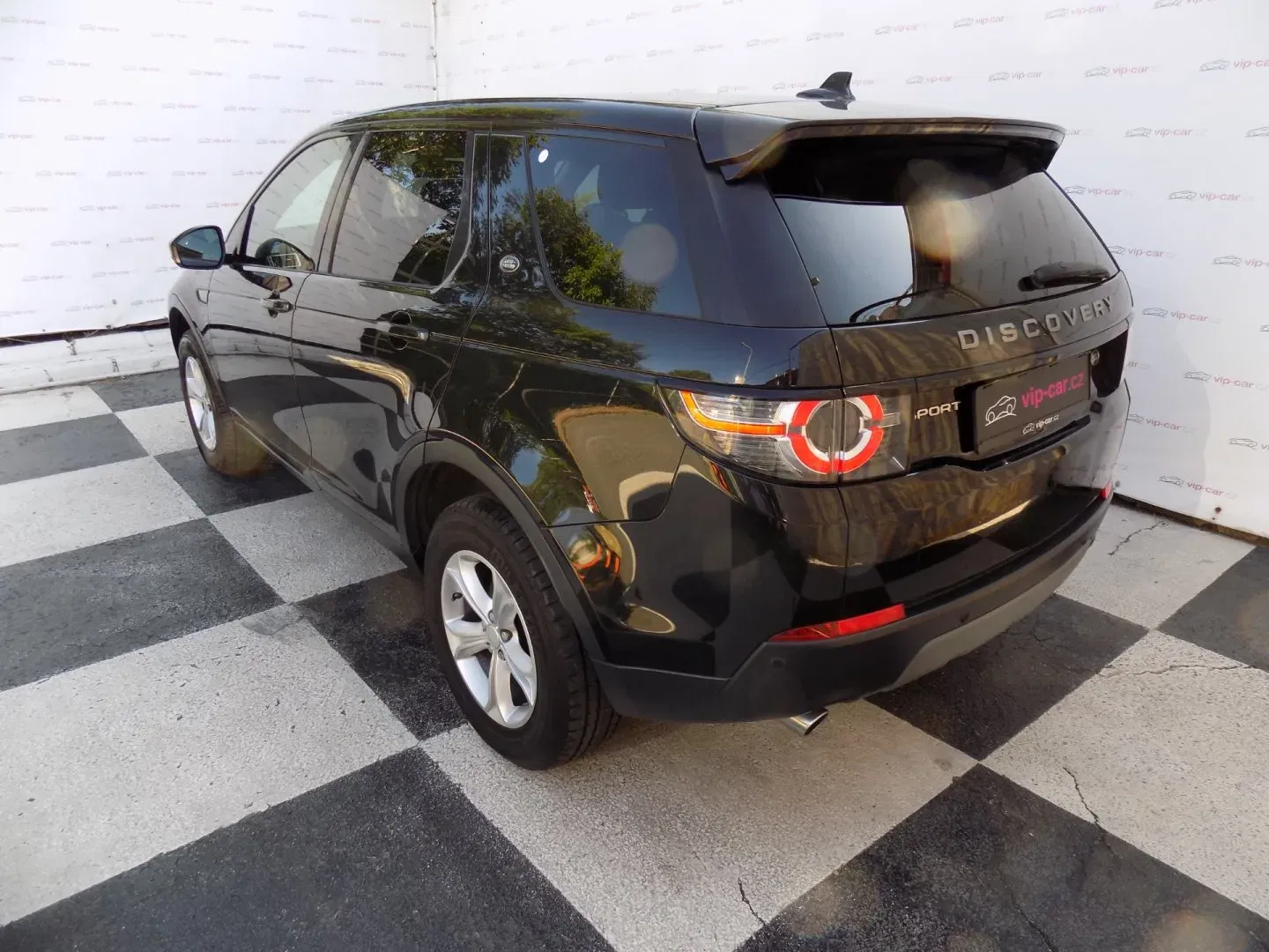 Land Rover Discovery Sport - Náhled 3