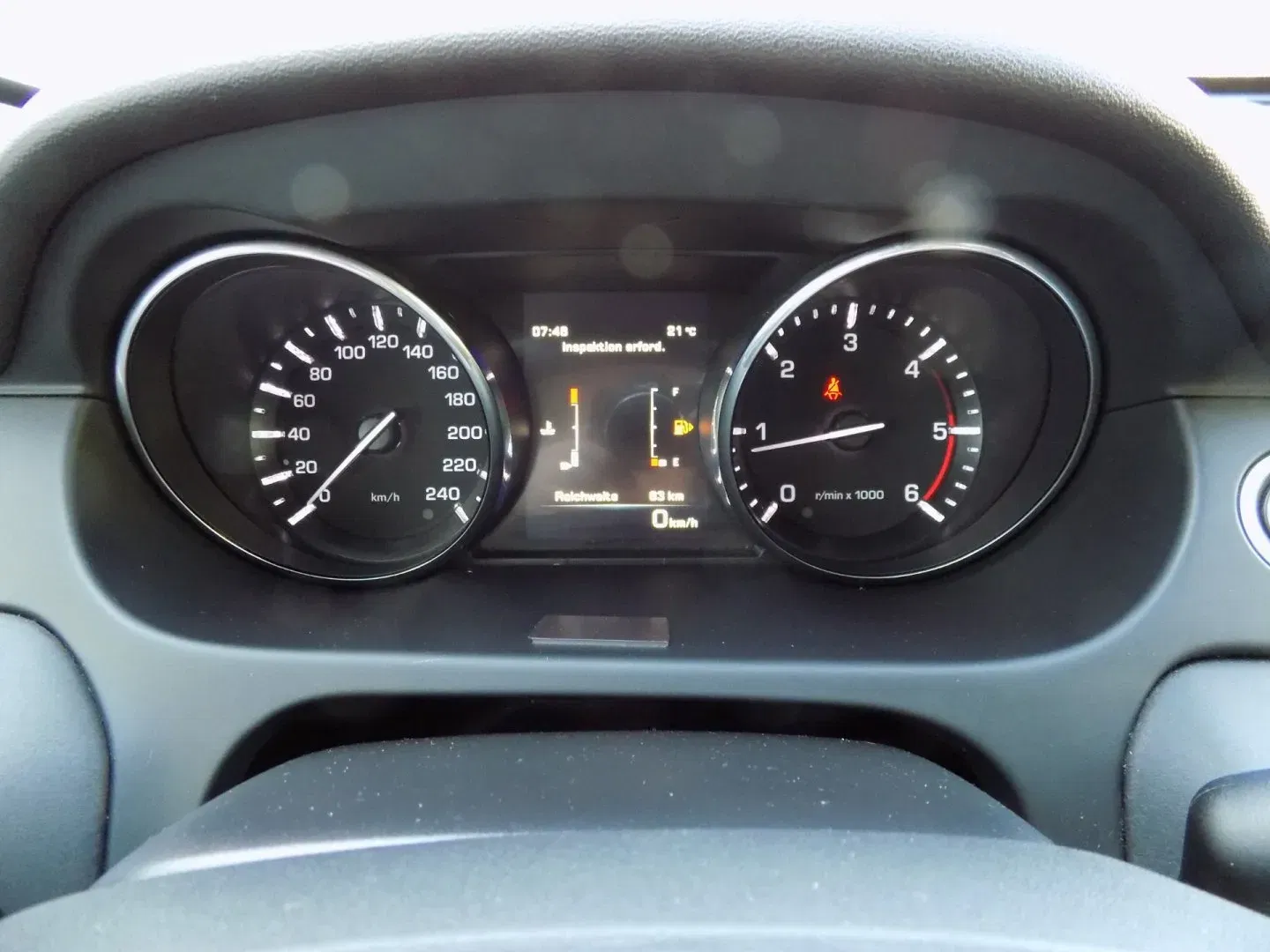 Land Rover Discovery Sport - Náhled 30
