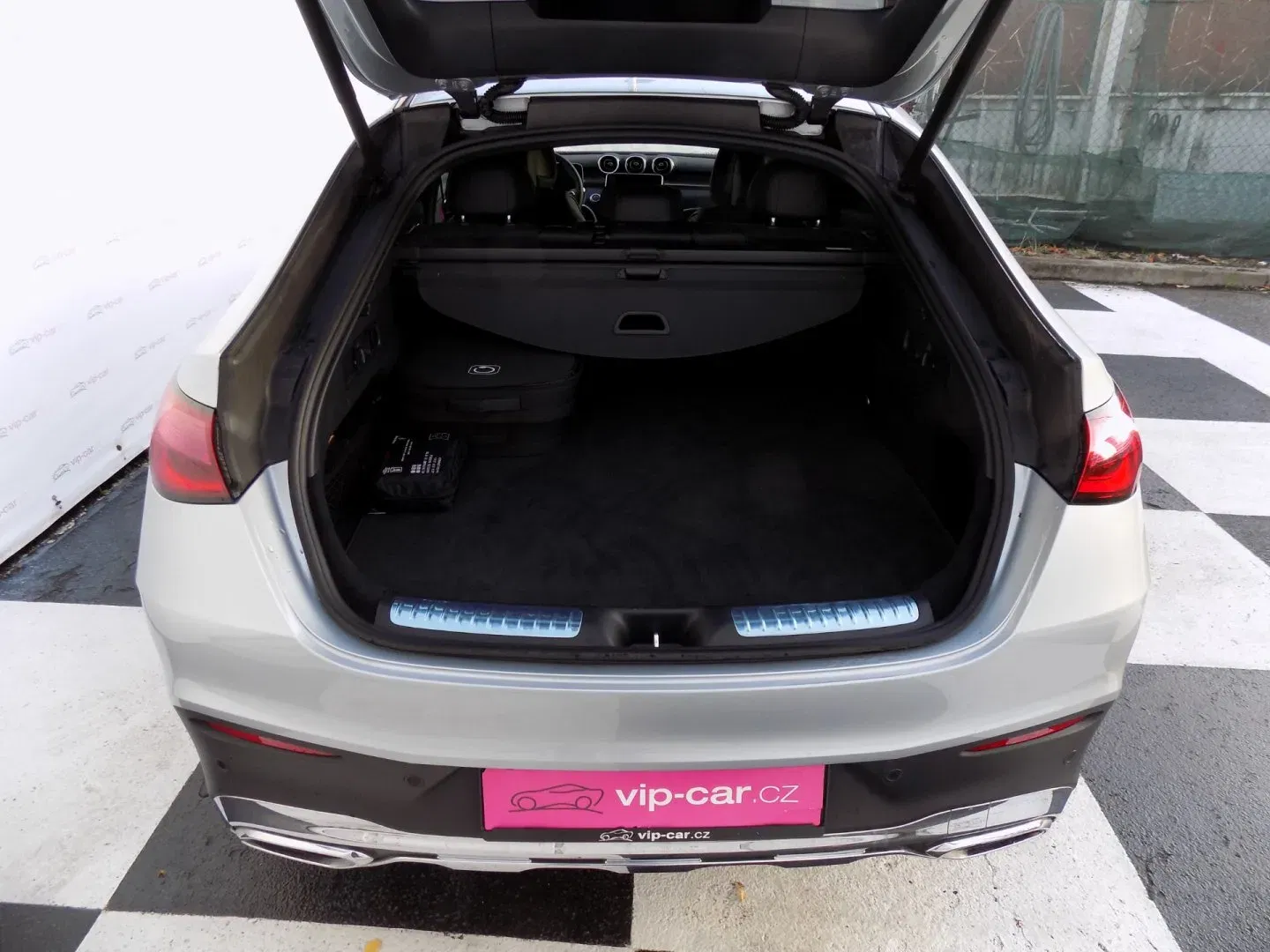 Mercedes-Benz GLC - Náhled 8