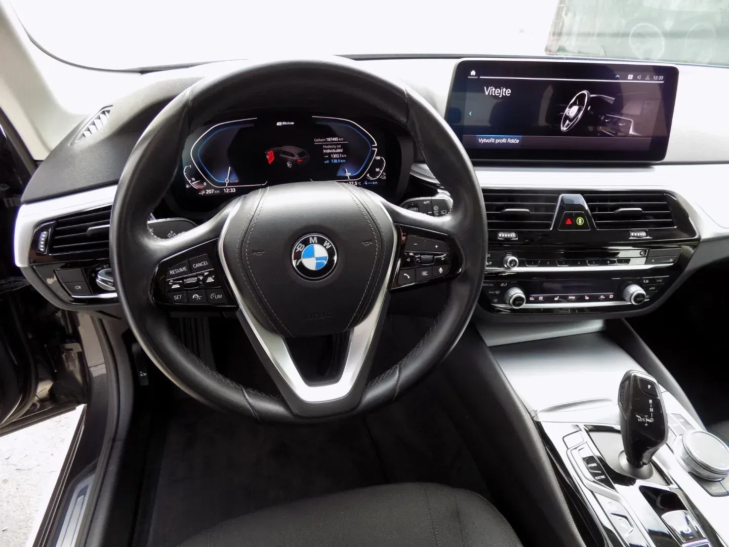 BMW Řada 5 - Náhled 24