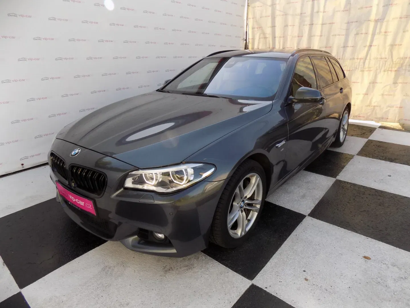BMW Řada 5 – fotografie 1