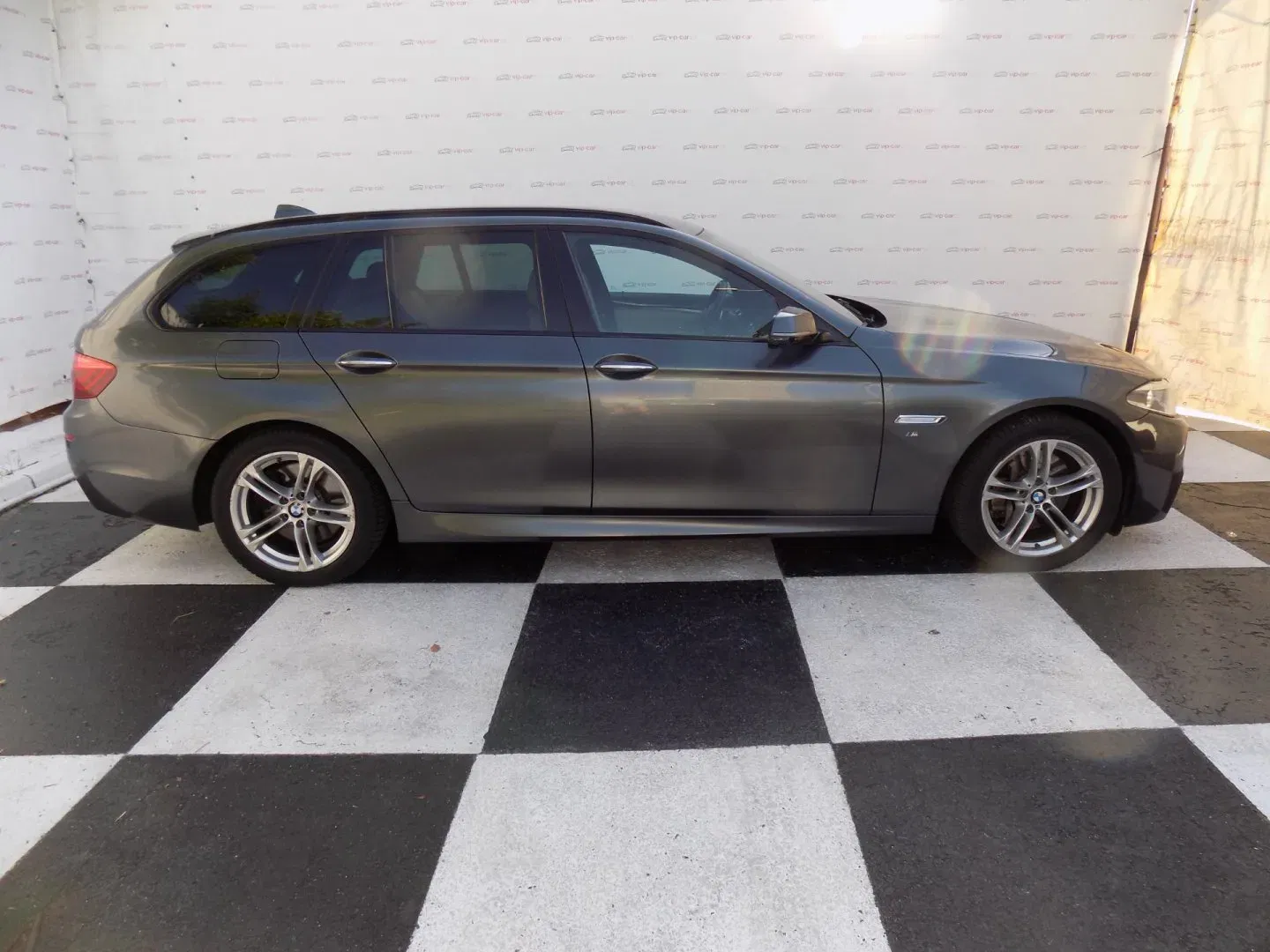 BMW Řada 5 - Náhled 6