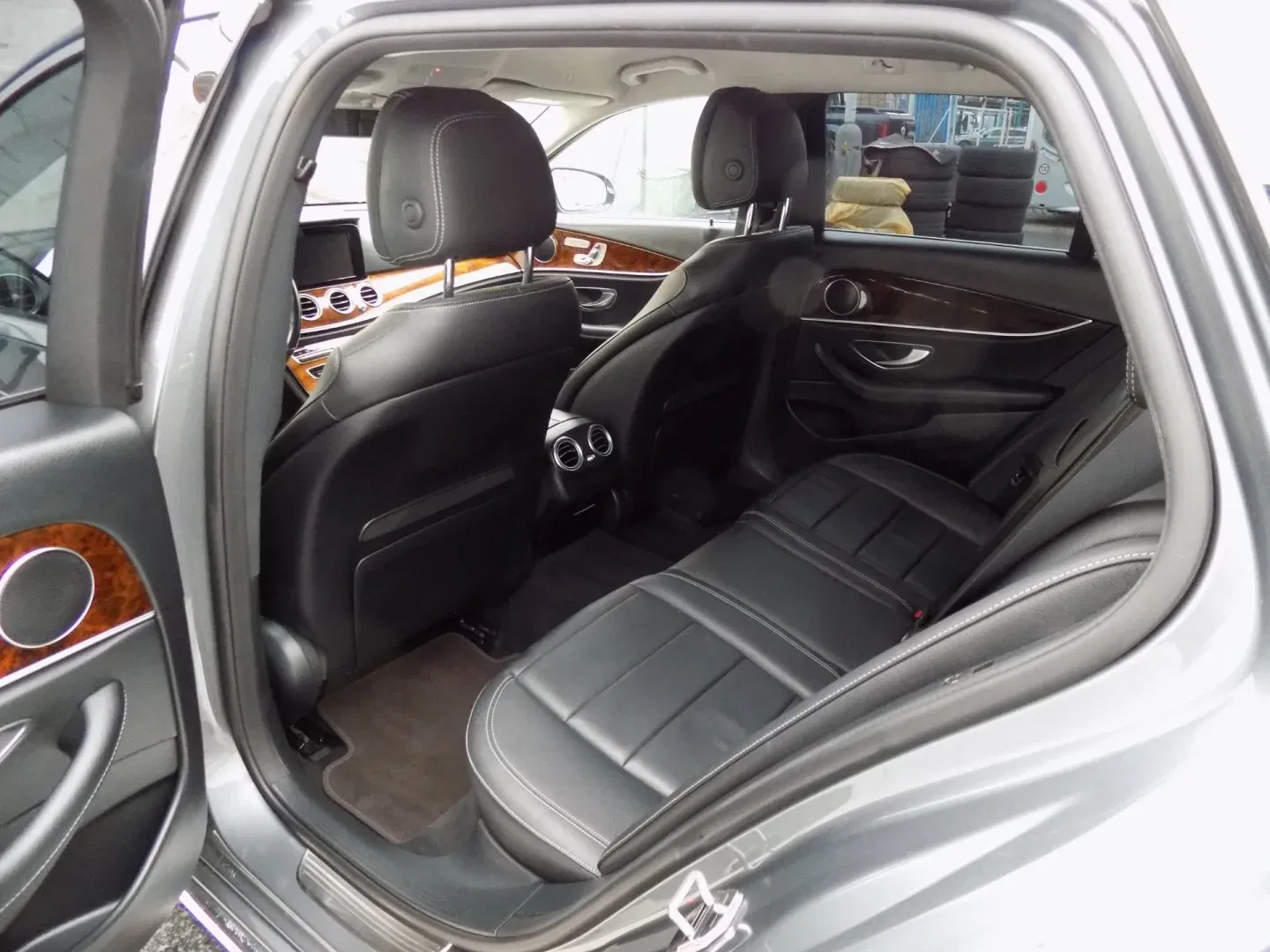 Mercedes-Benz Třídy E - Náhled 11