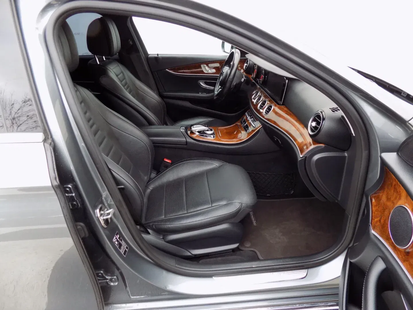 Mercedes-Benz Třídy E - Náhled 15