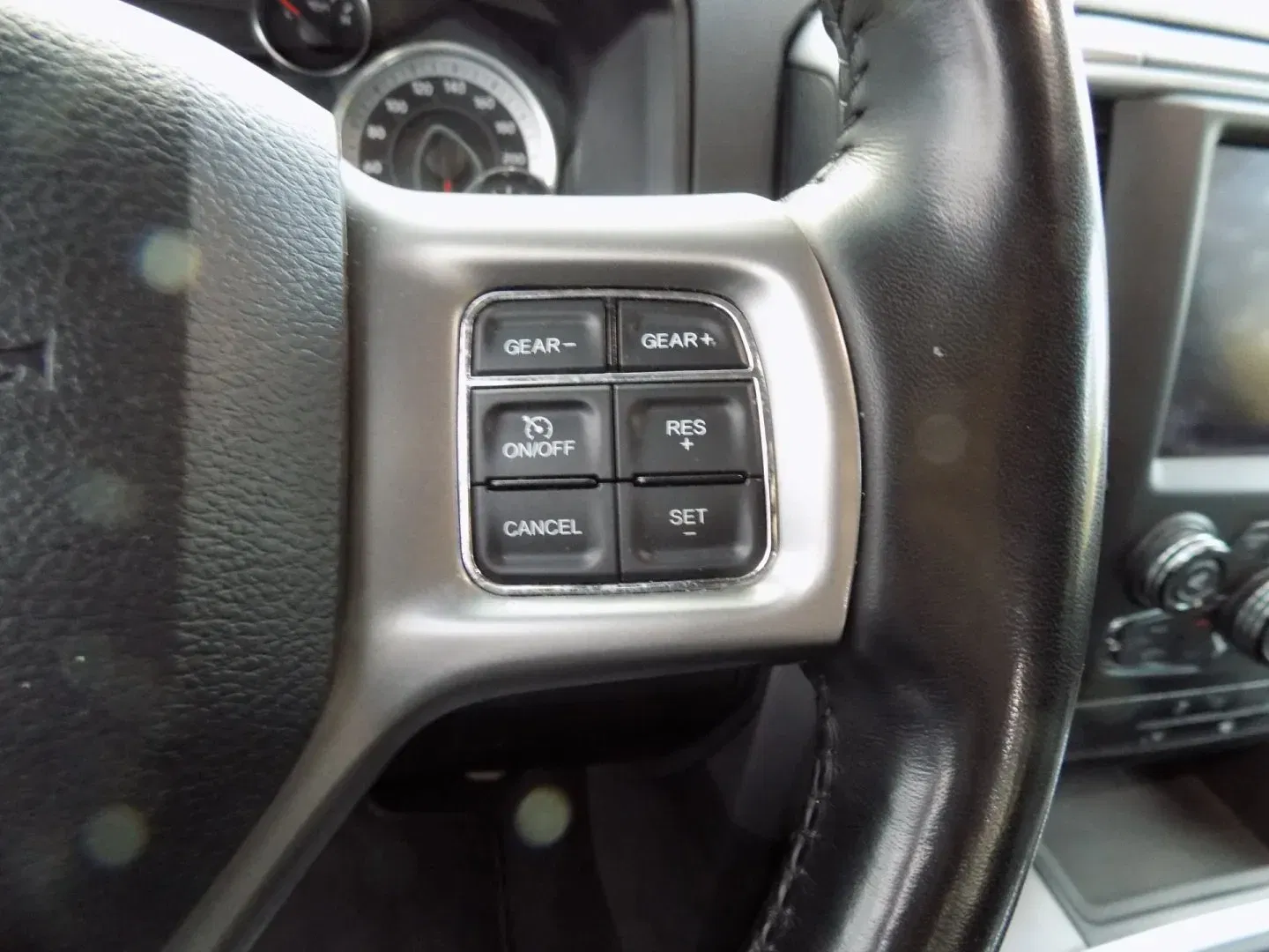 Dodge Ram - Náhled 26