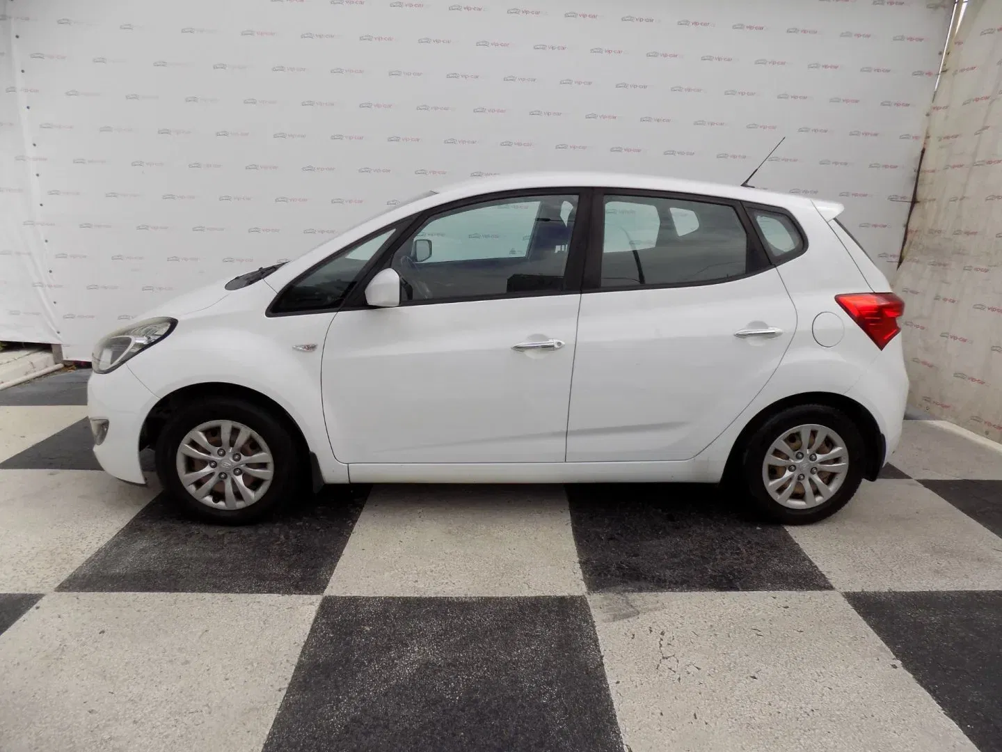 Hyundai ix20 - Náhled 2
