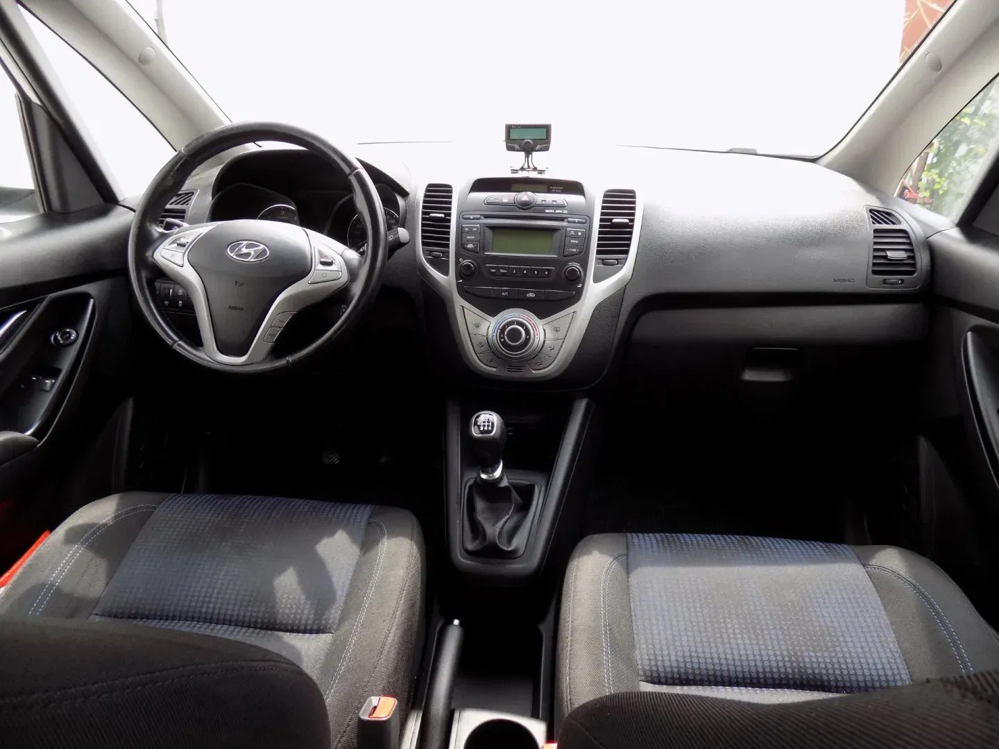 Hyundai ix20 - Náhled 19