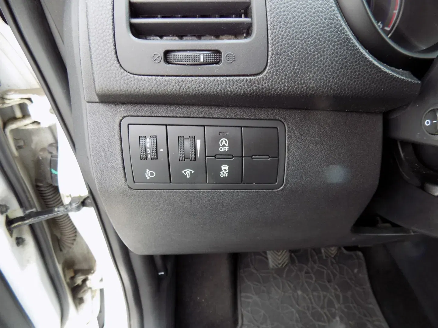 Hyundai ix20 - Náhled 22
