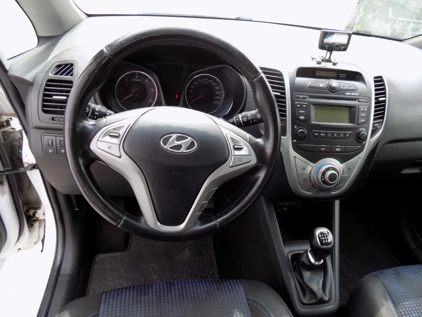 Hyundai ix20 - Náhled 23