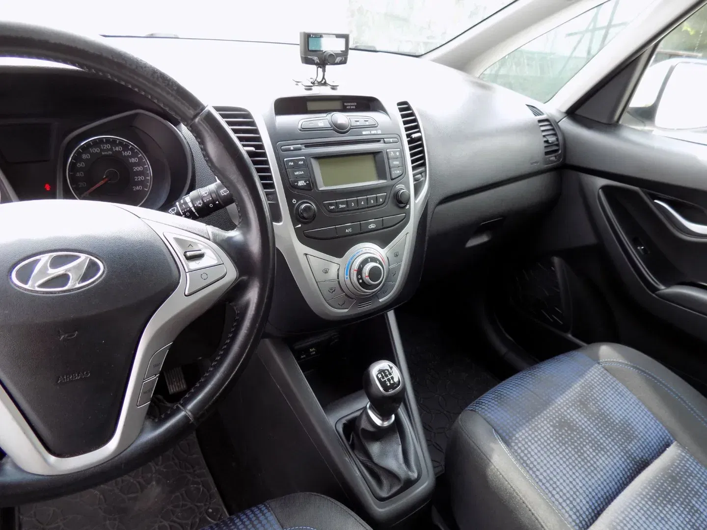 Hyundai ix20 - Náhled 24