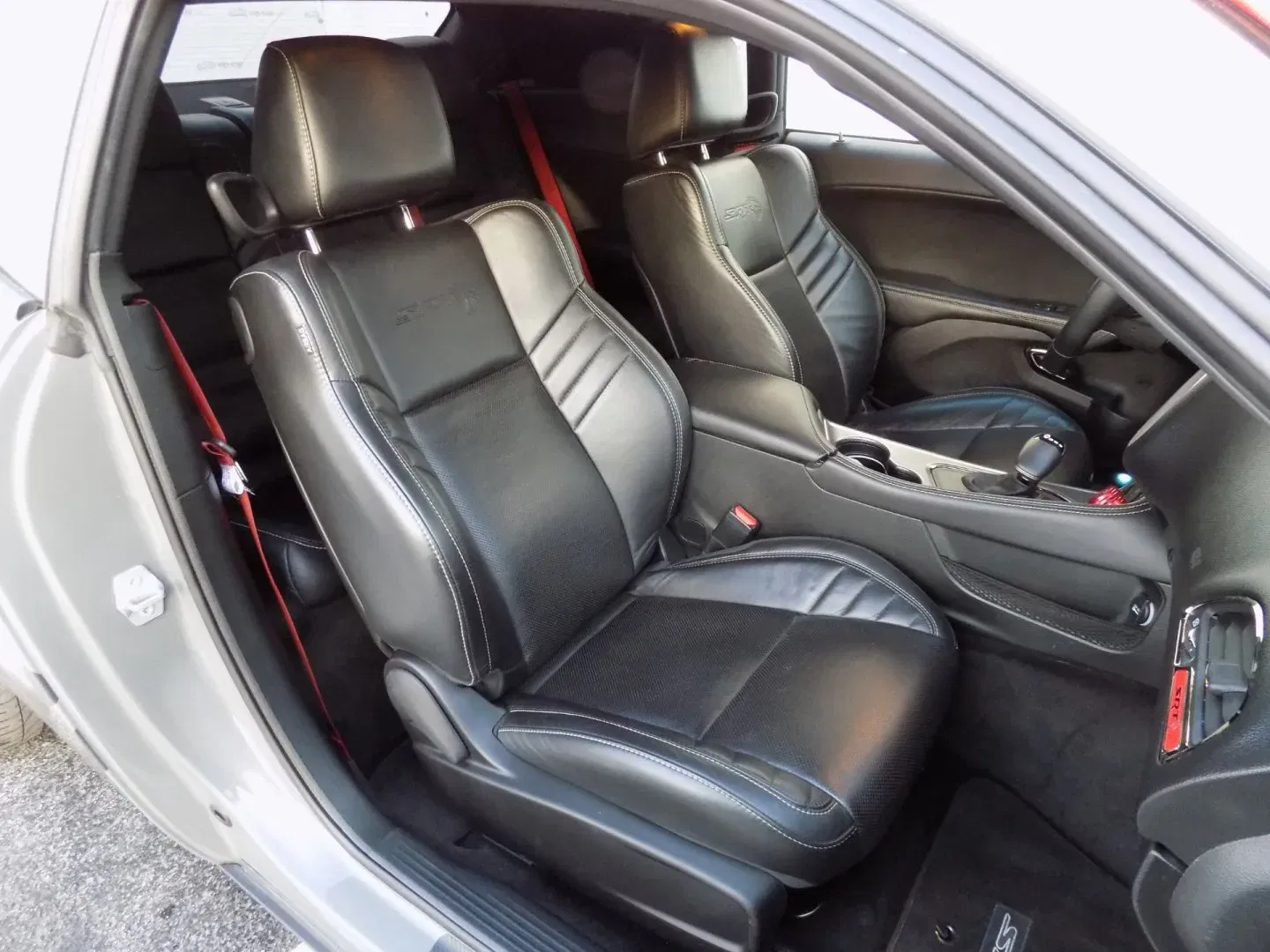Dodge Challenger - Náhled 15