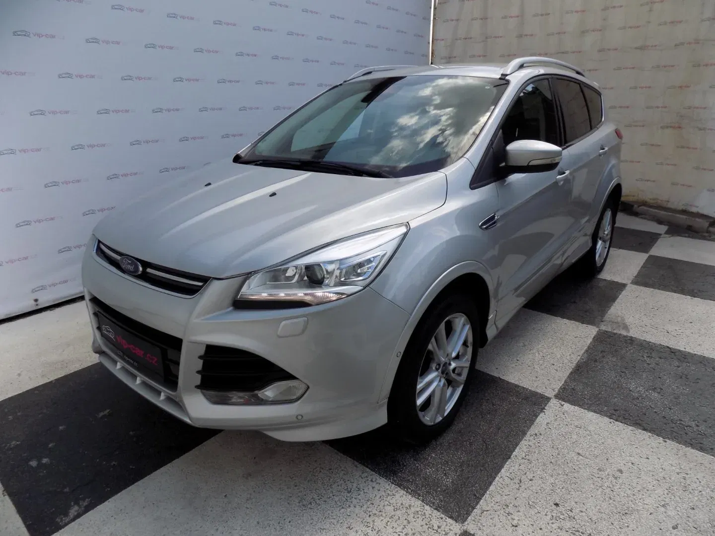 Ford Kuga – fotografie 1