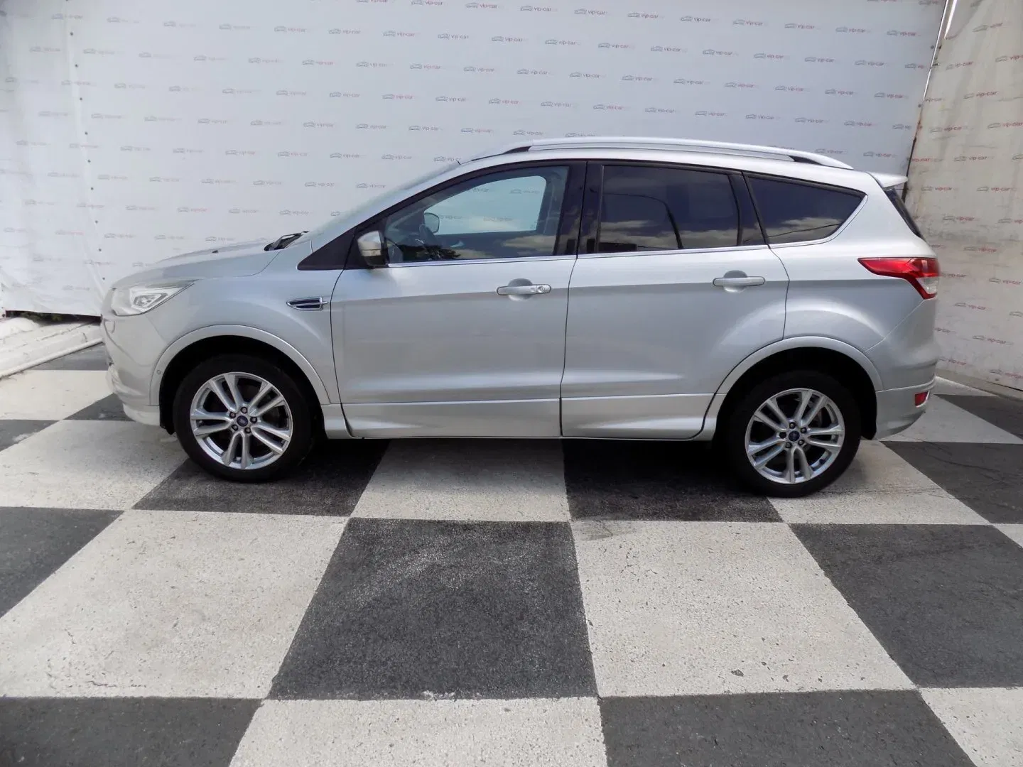 Ford Kuga - Náhled 2