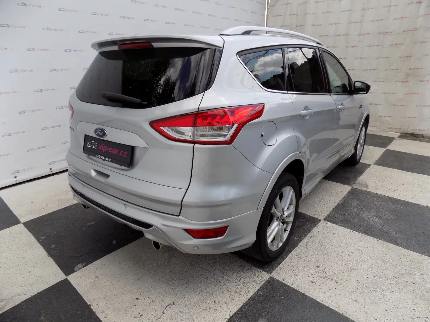 Ford Kuga - Náhled 7