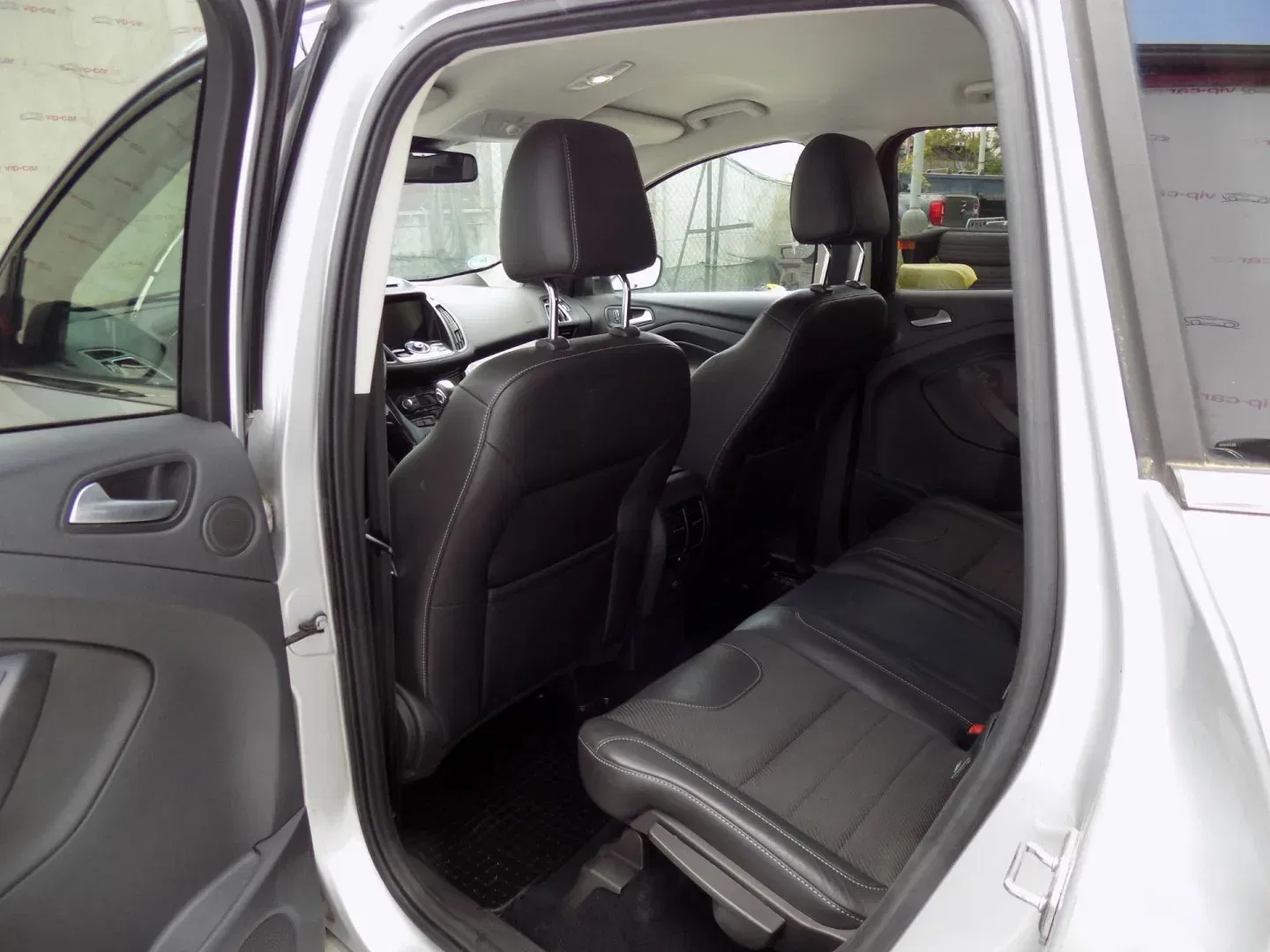 Ford Kuga - Náhled 12