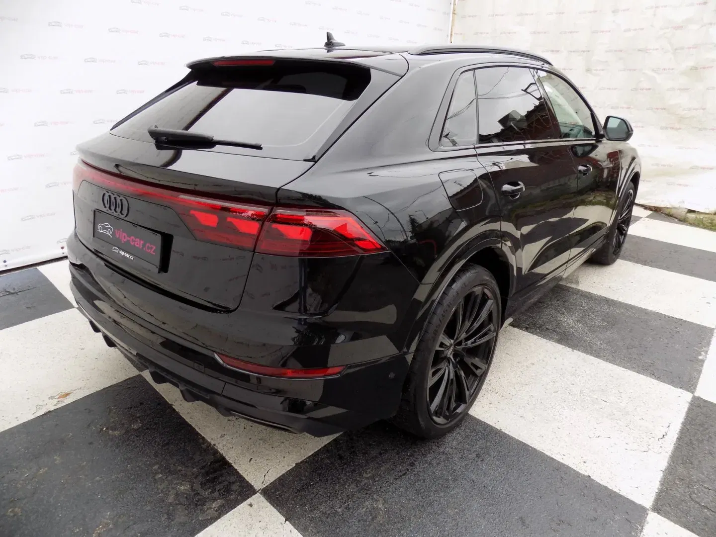 Audi Q8 - Náhled 4