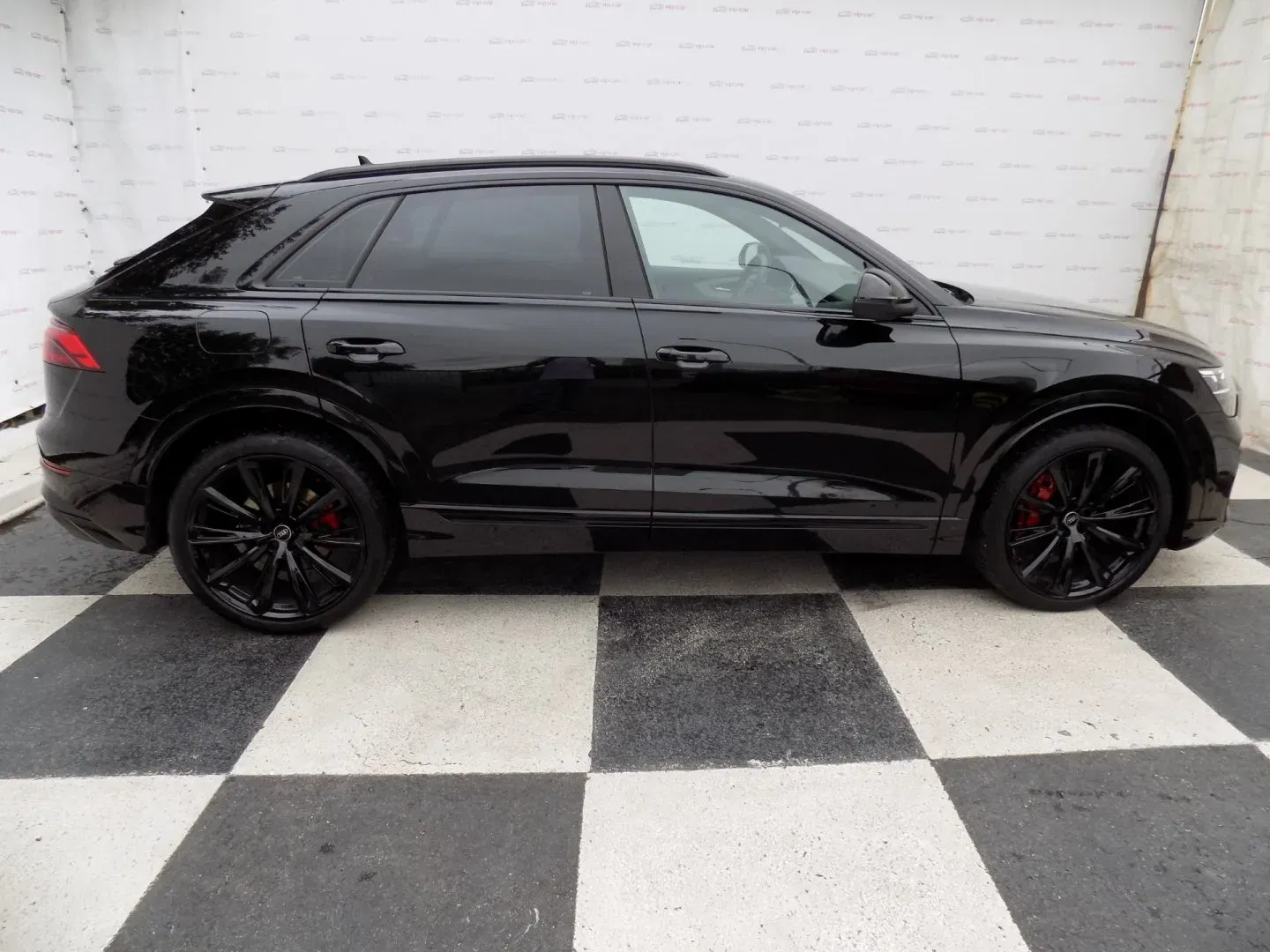 Audi Q8 - Náhled 5