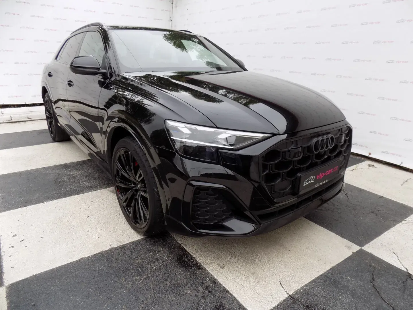 Audi Q8 - Náhled 6