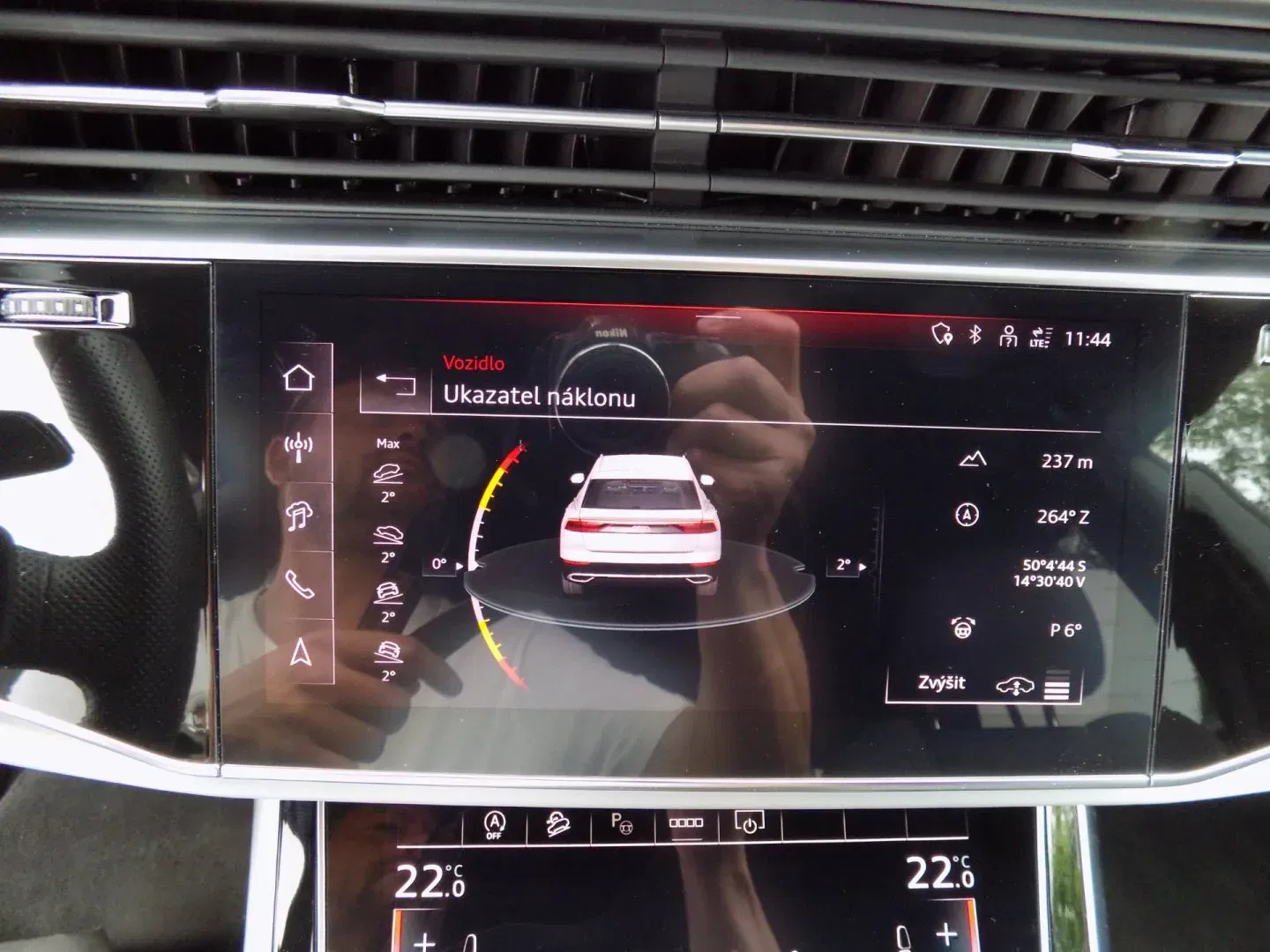 Audi Q8 - Náhled 28