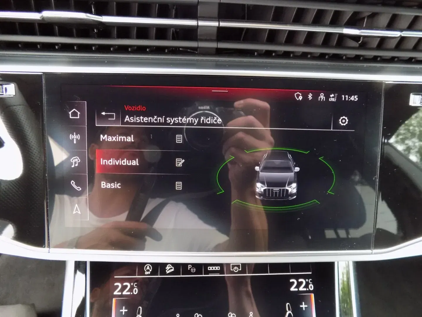 Audi Q8 - Náhled 30