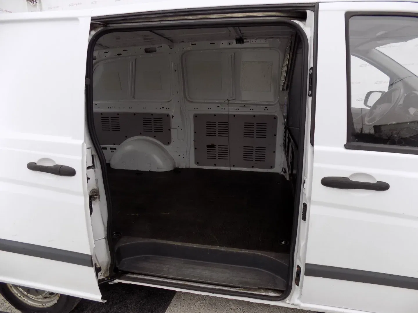 Mercedes-Benz Vito - Náhled 9