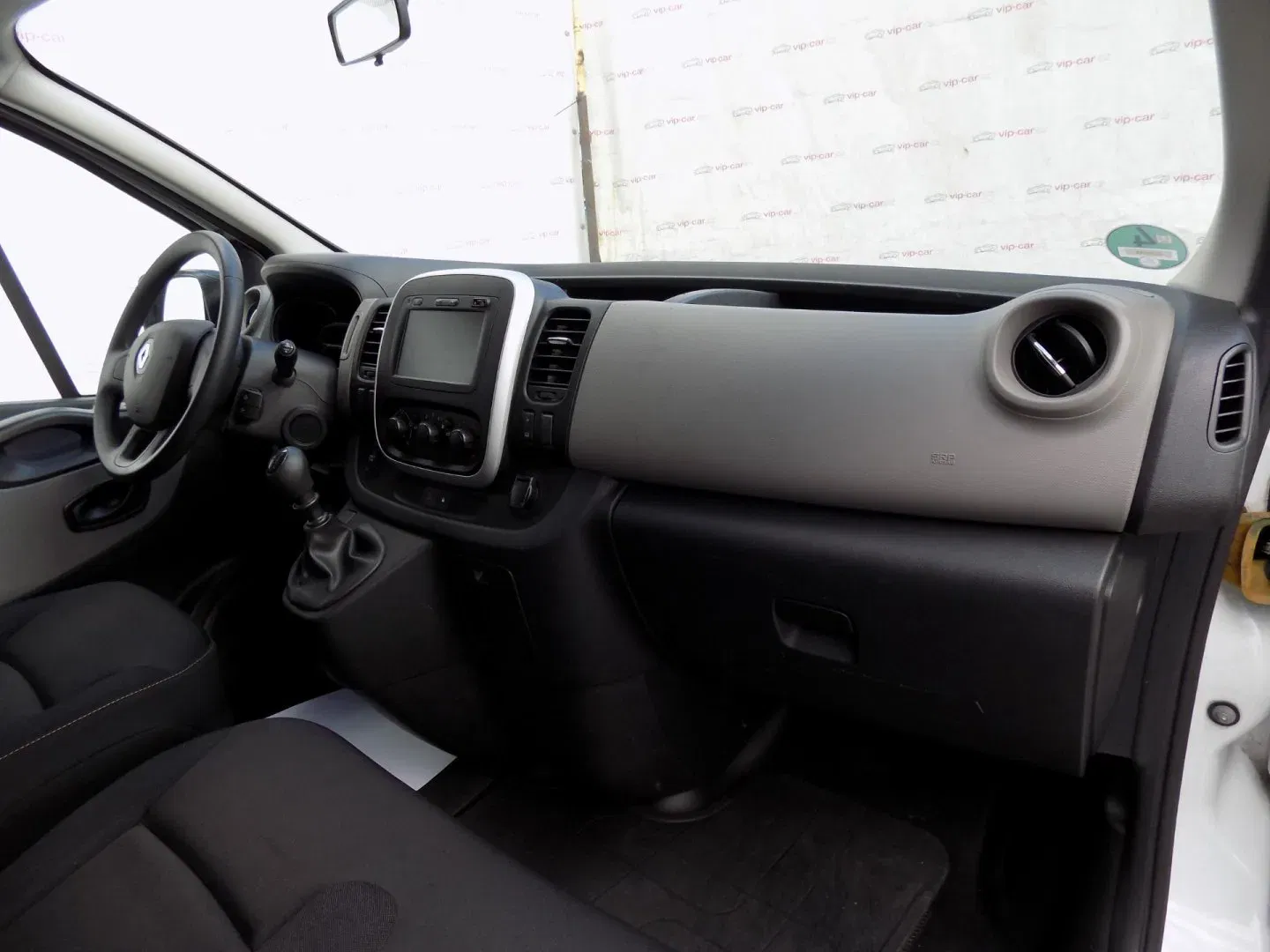 Renault Trafic - Náhled 12