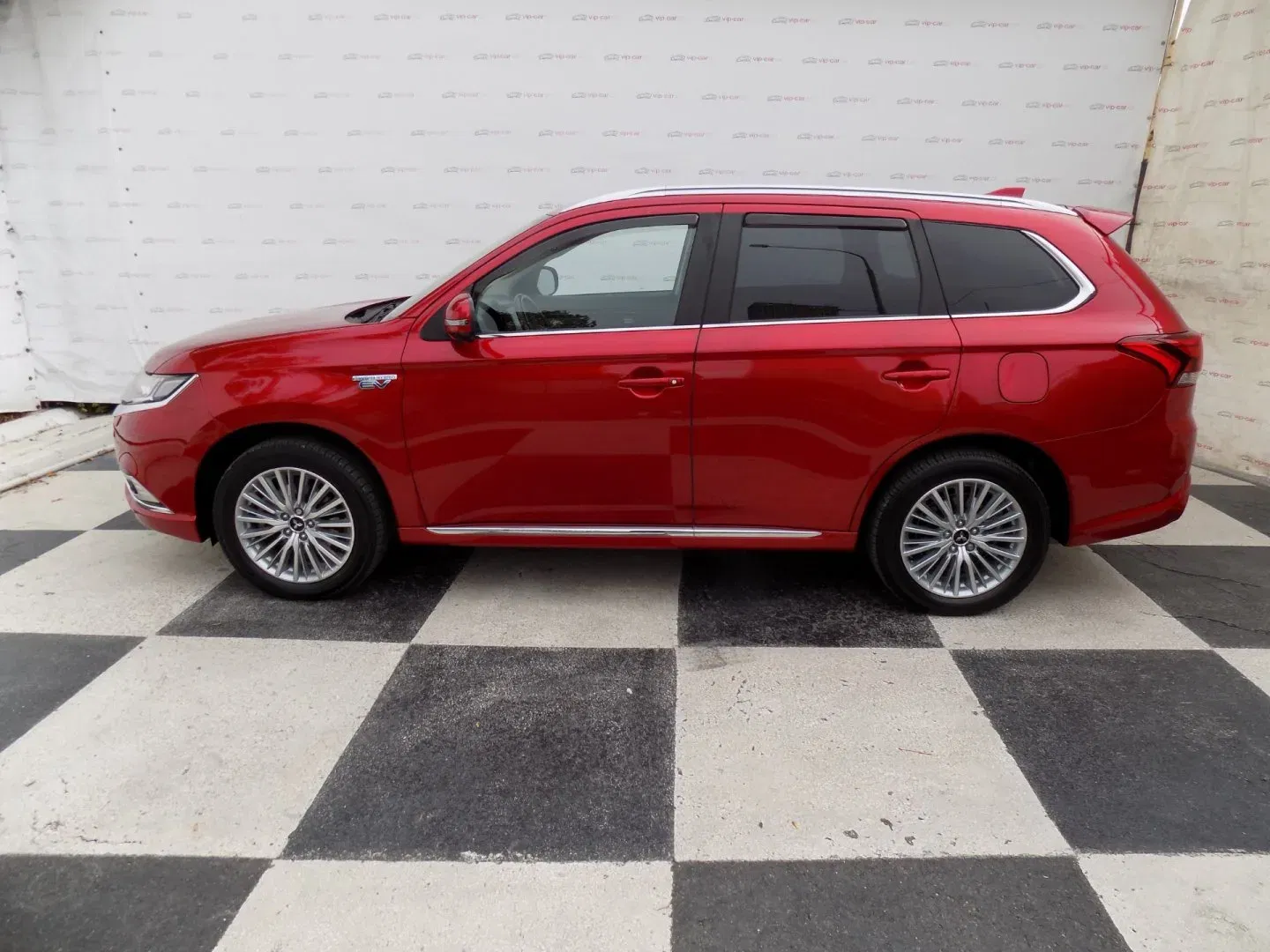 Mitsubishi Outlander - Náhled 2