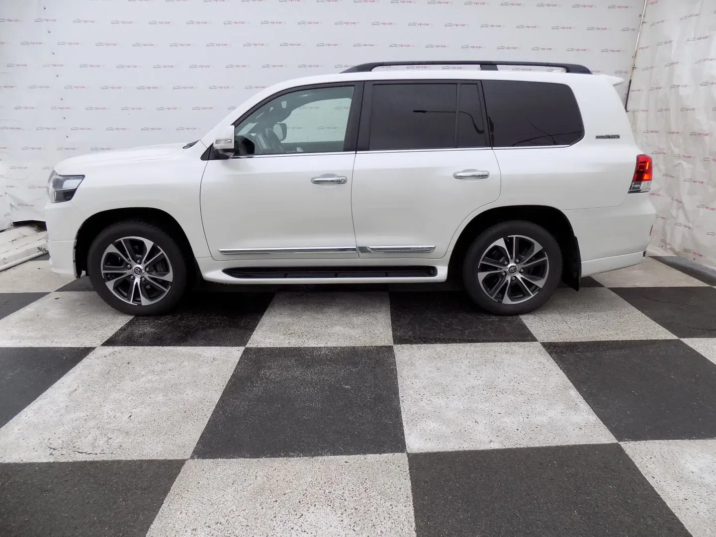 Toyota Land Cruiser - Náhled 2
