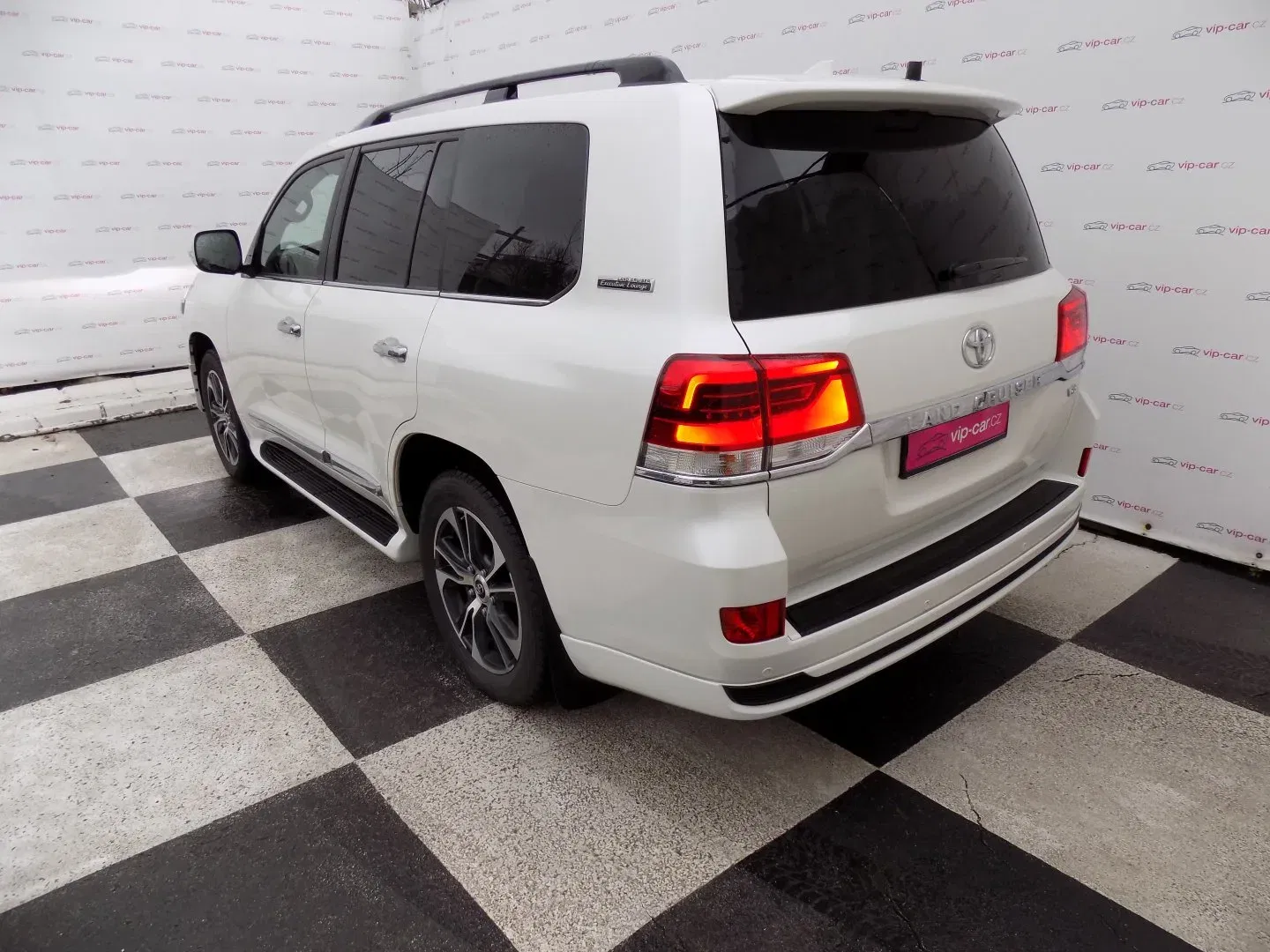 Toyota Land Cruiser - Náhled 3