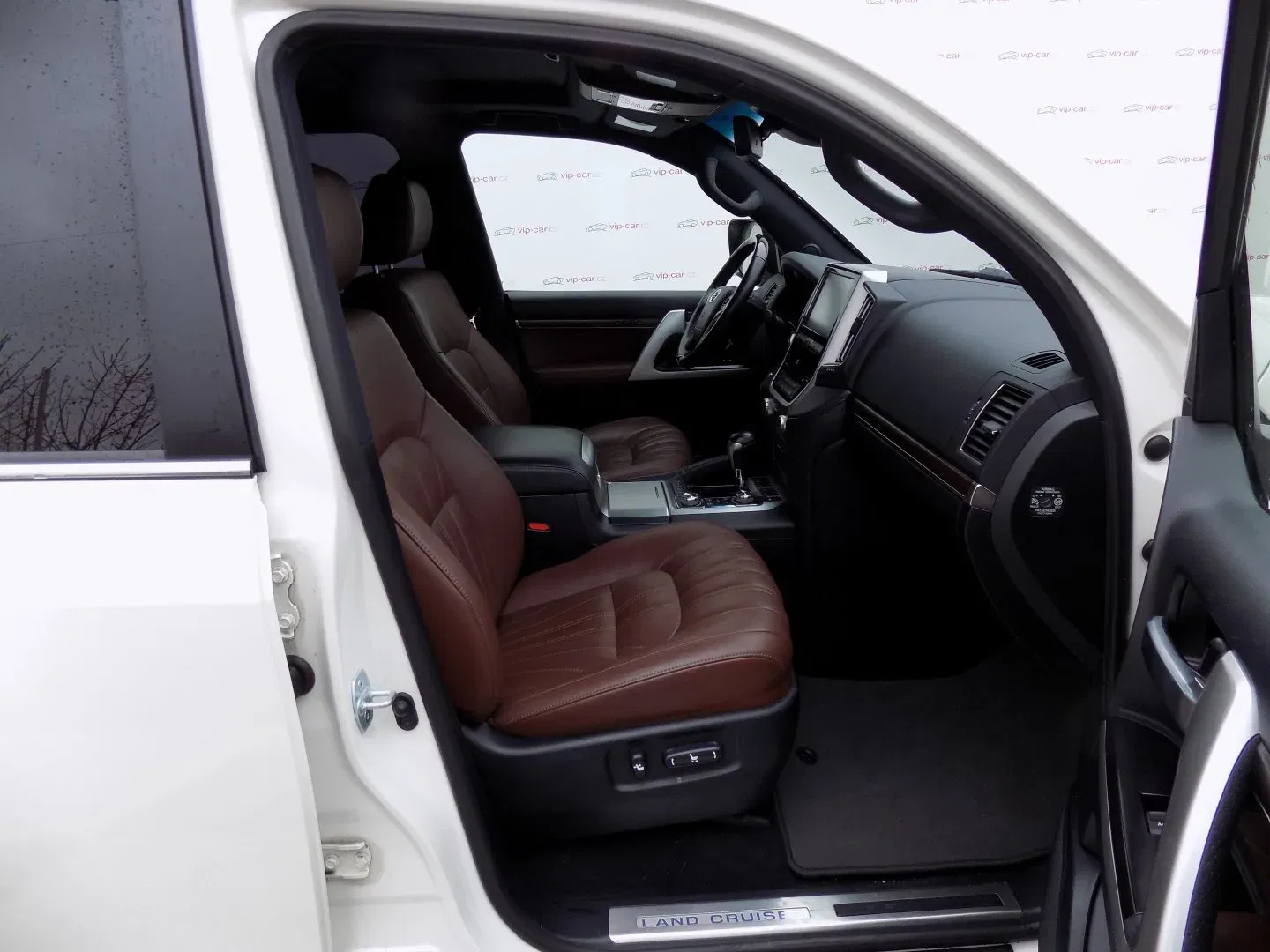 Toyota Land Cruiser - Náhled 15