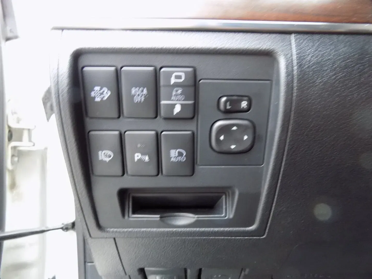 Toyota Land Cruiser - Náhled 22