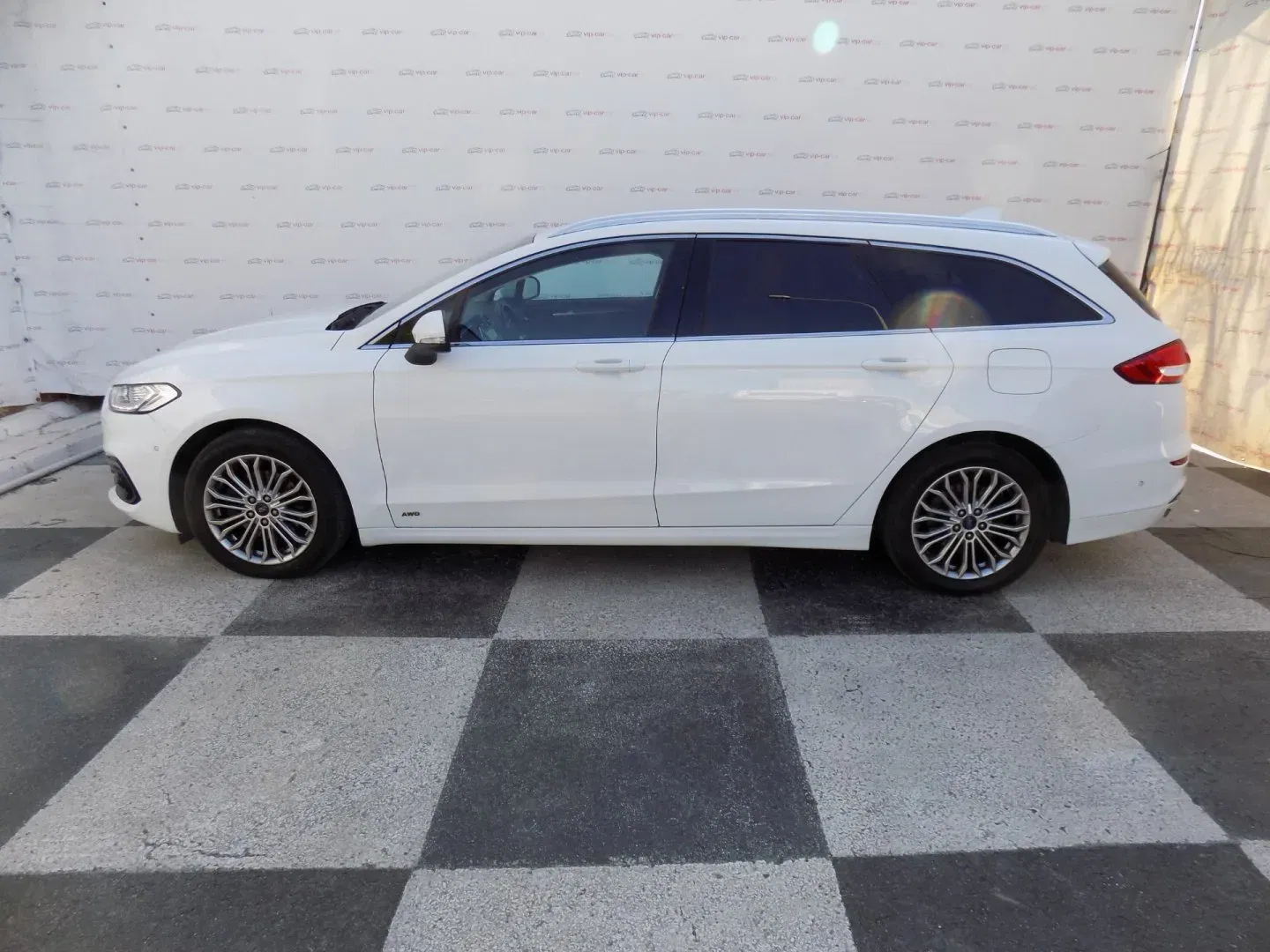 Ford Mondeo - Náhled 2