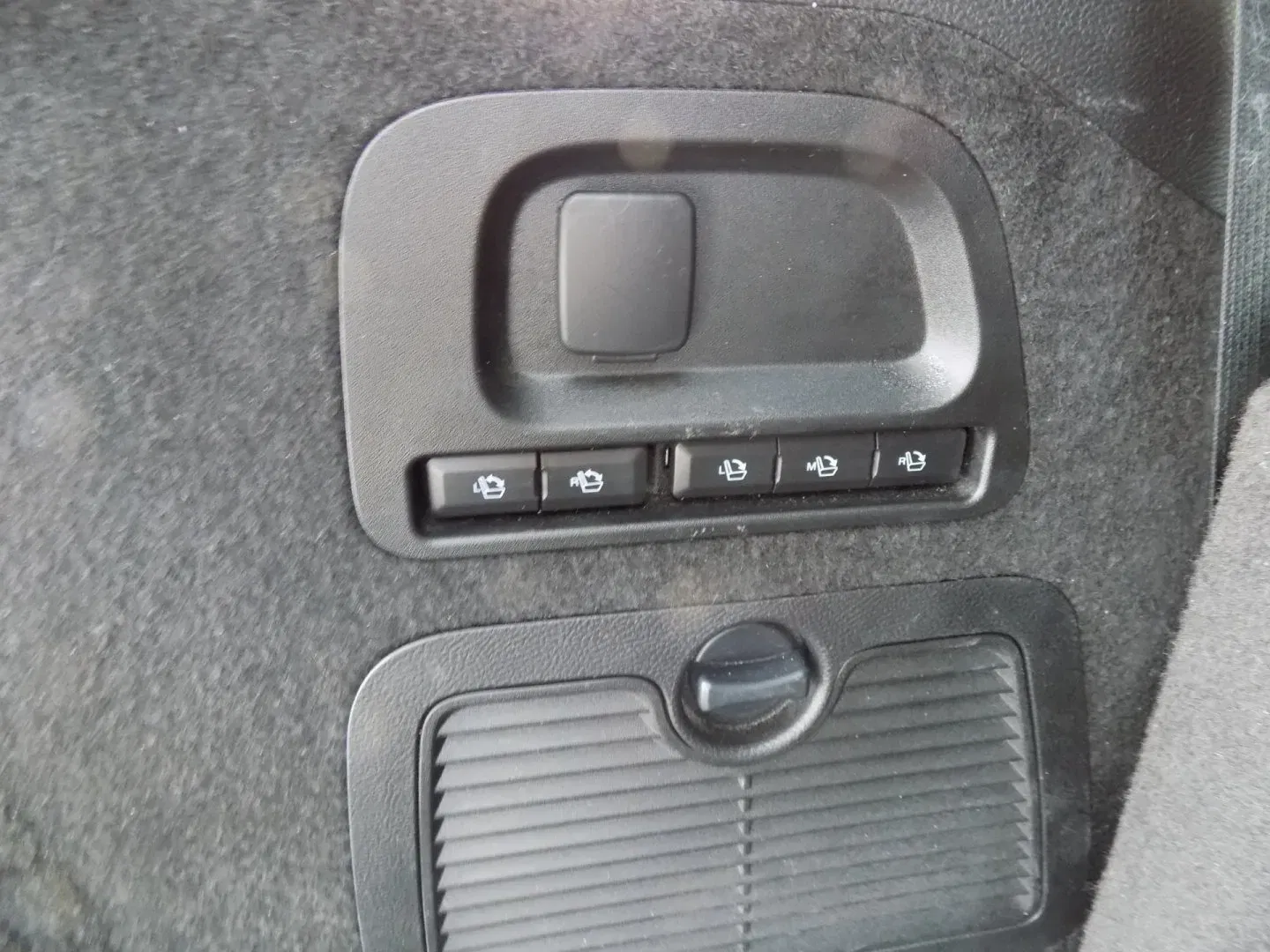 Ford Galaxy - Náhled 9